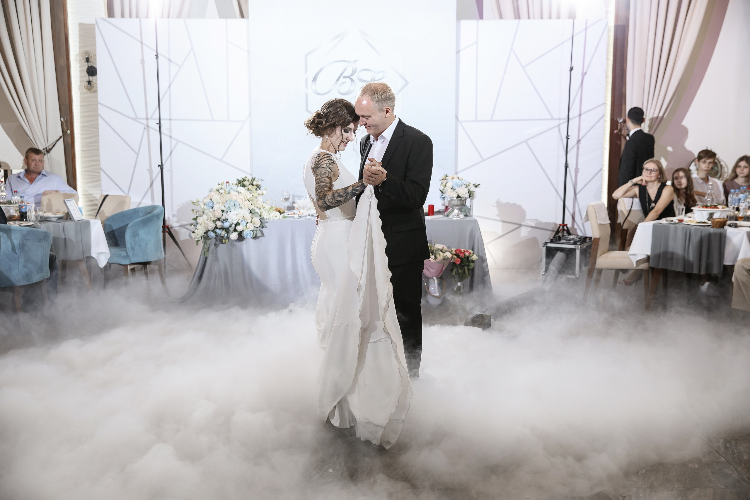 Wedding day Вячеслав и Евгения. Свадебный фотограф Колесников Антон