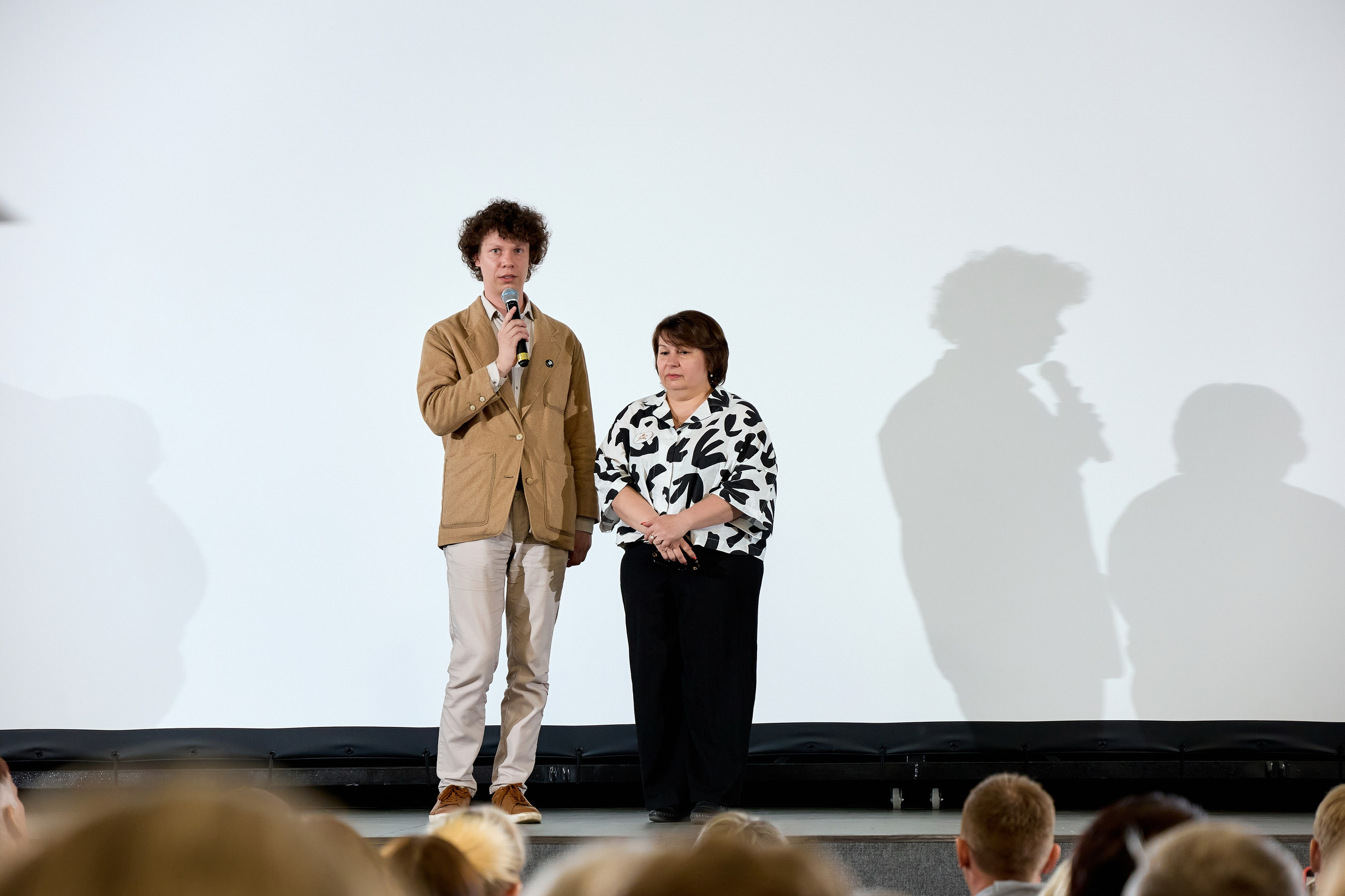 Кинопоказ, дима красилов, киностудия горького. Свадебный репортажный и фуд фотограф в Барнауле Гайфулин Виталий