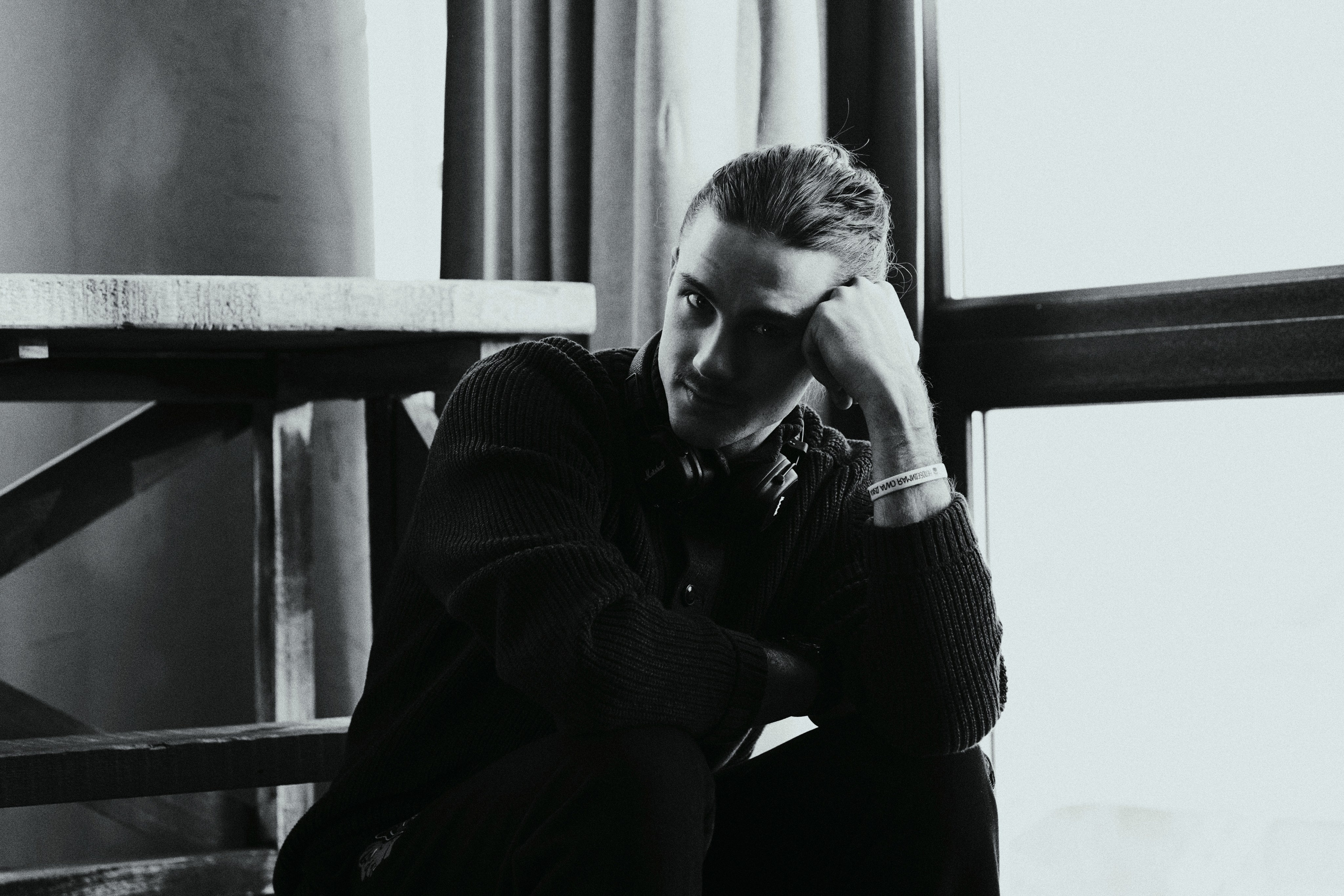 HOLIDЭЙ!. Главная