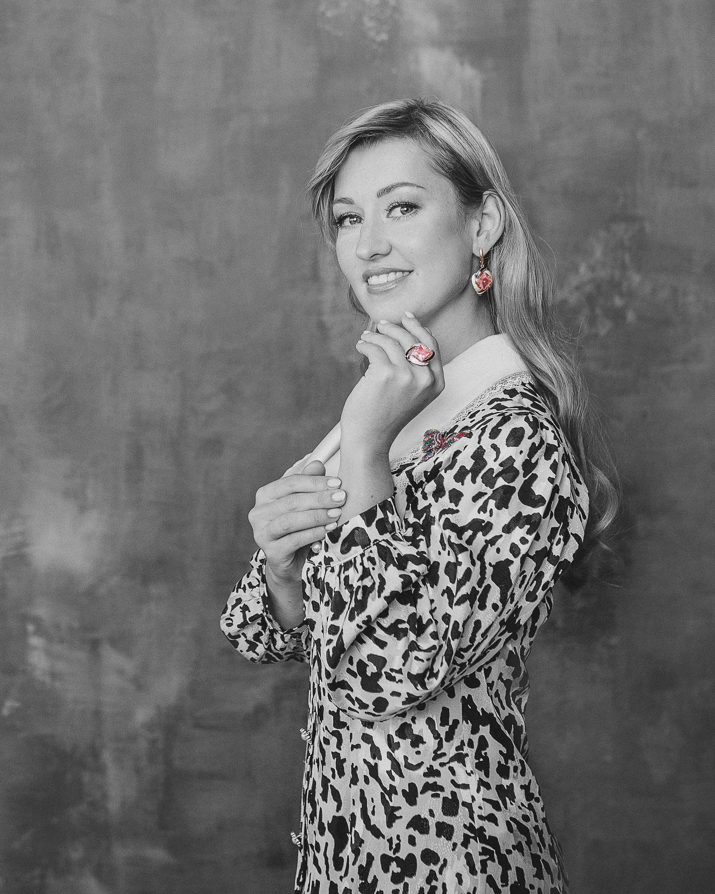 Главная мама Екатеринбурга 2024. Семейный и детский фотограф в Екатеринбурге Каликова Елена