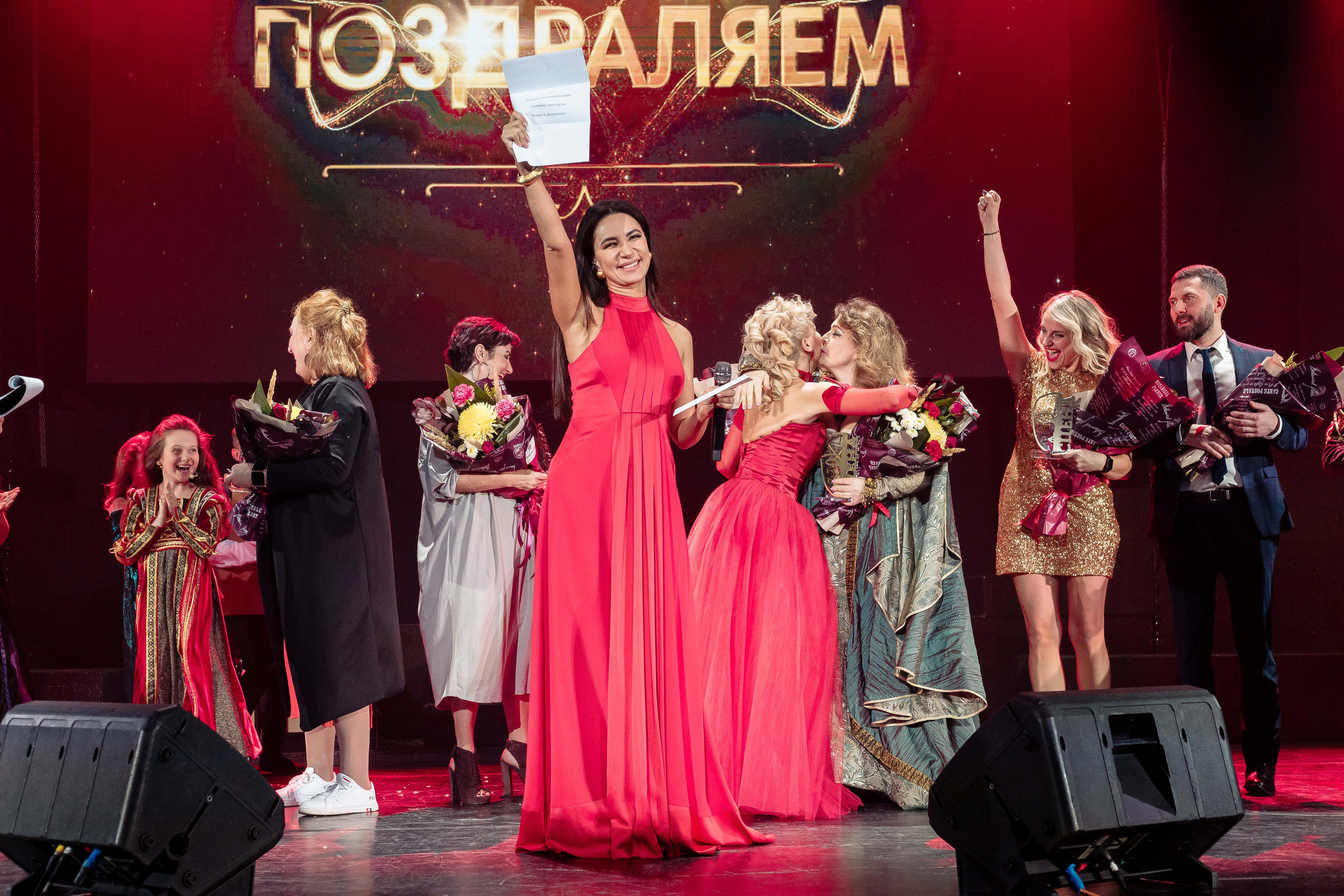 Благотворительный проект «Сцена». Контент фотограф в Ростове-на-Дону Мардус Павел