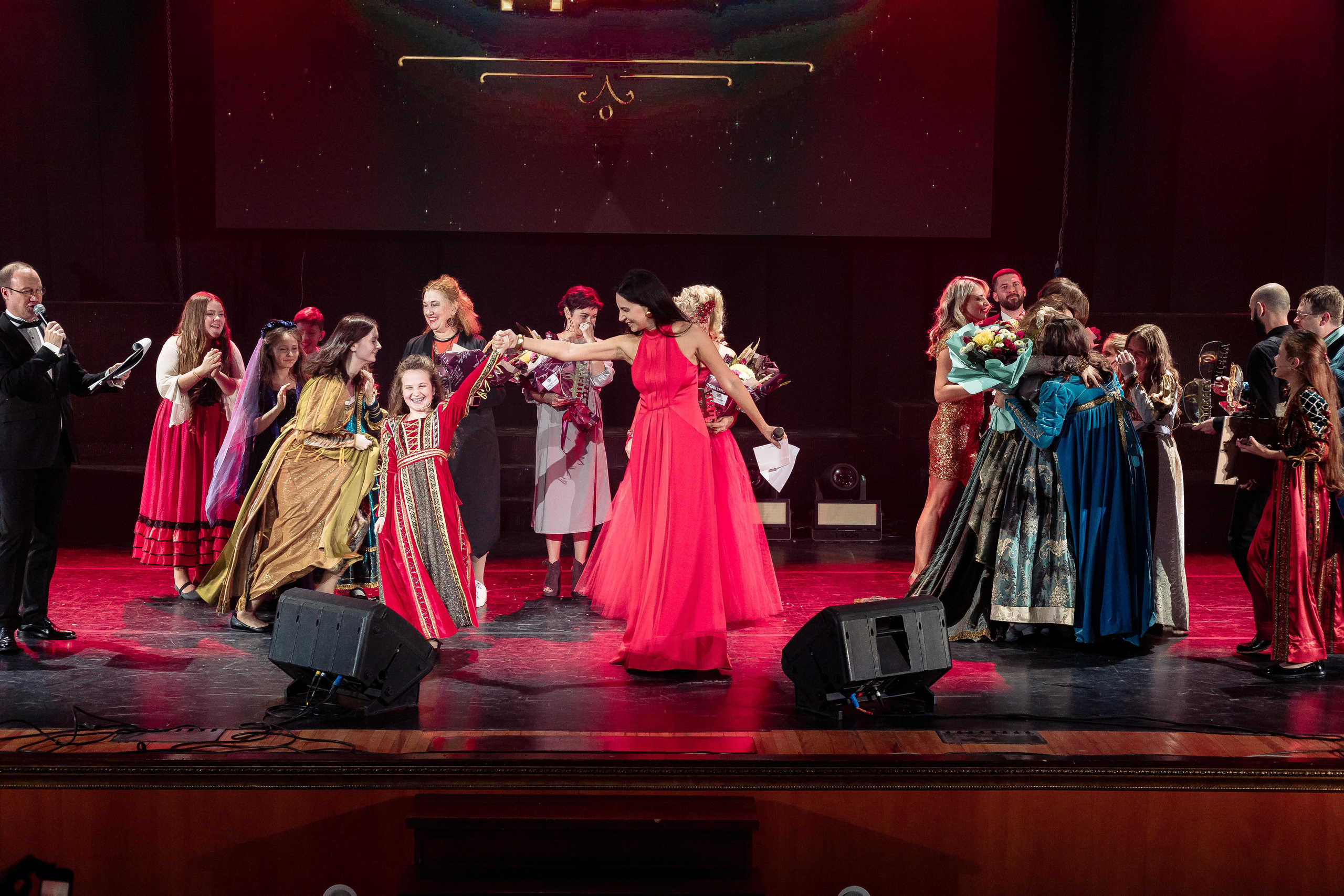 Благотворительный проект «Сцена». Контент фотограф в Ростове-на-Дону Мардус Павел