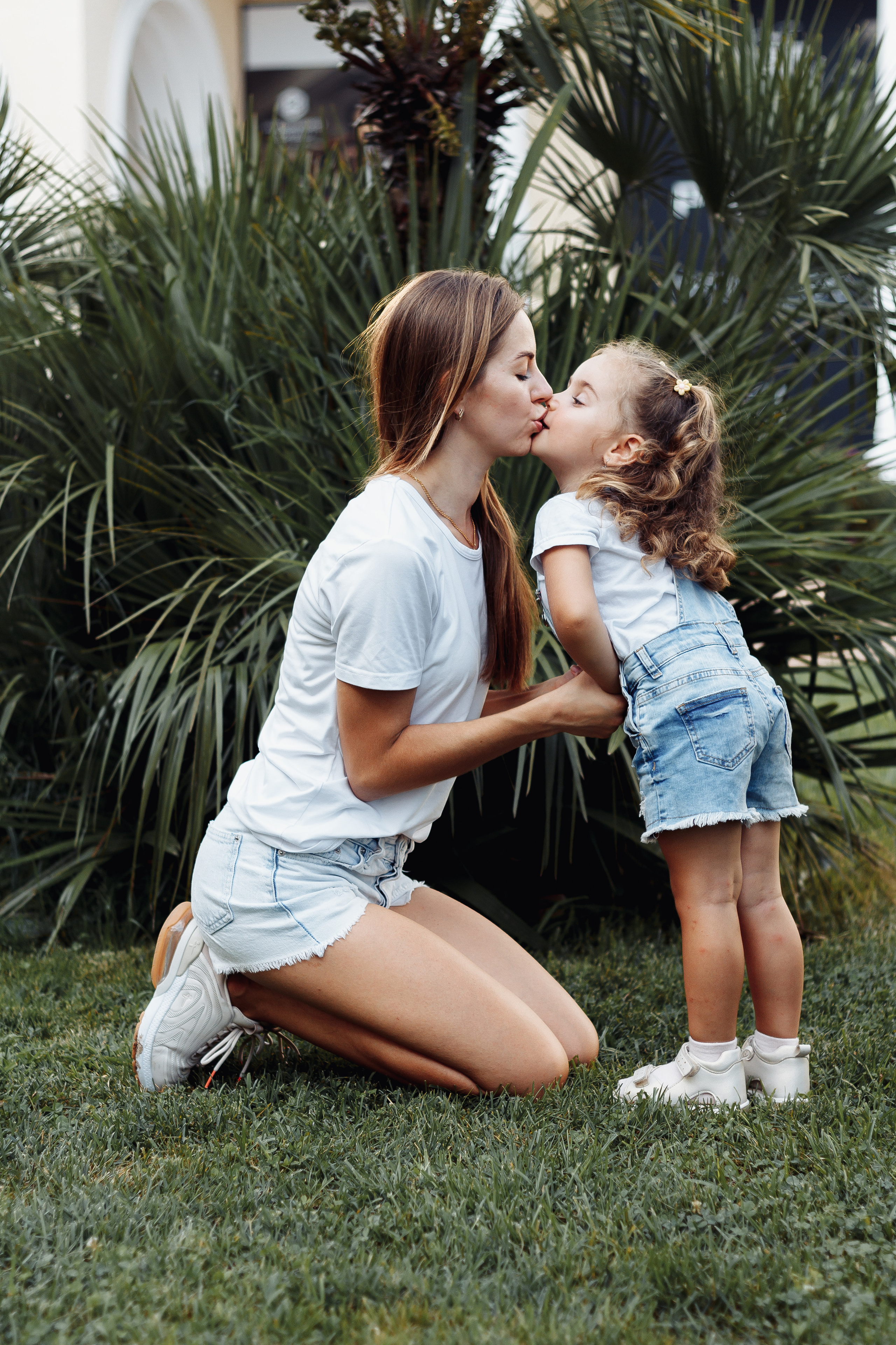 Катя и малышка Тео. Контент фотограф в Ростове-на-Дону Мардус Павел