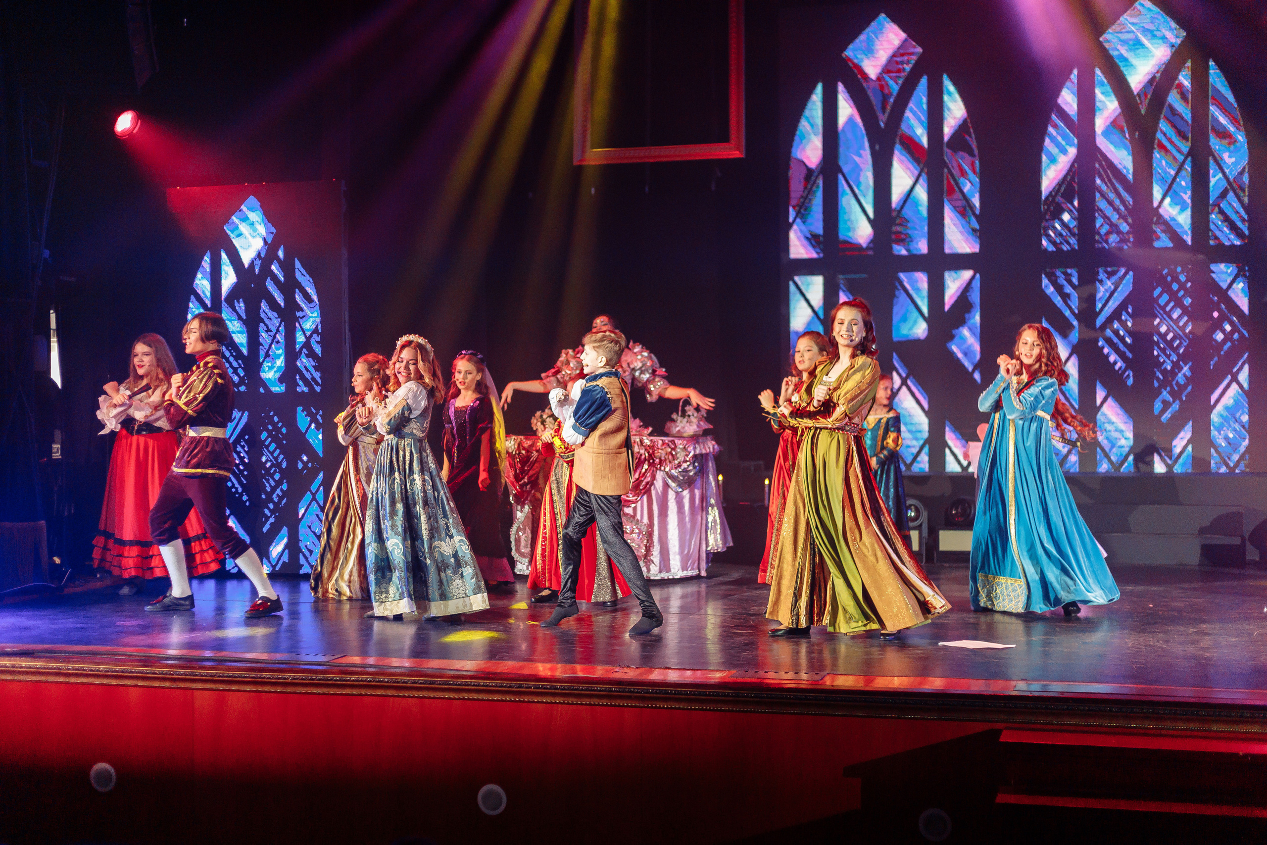 Благотворительный проект «Сцена». Контент фотограф в Ростове-на-Дону Мардус Павел