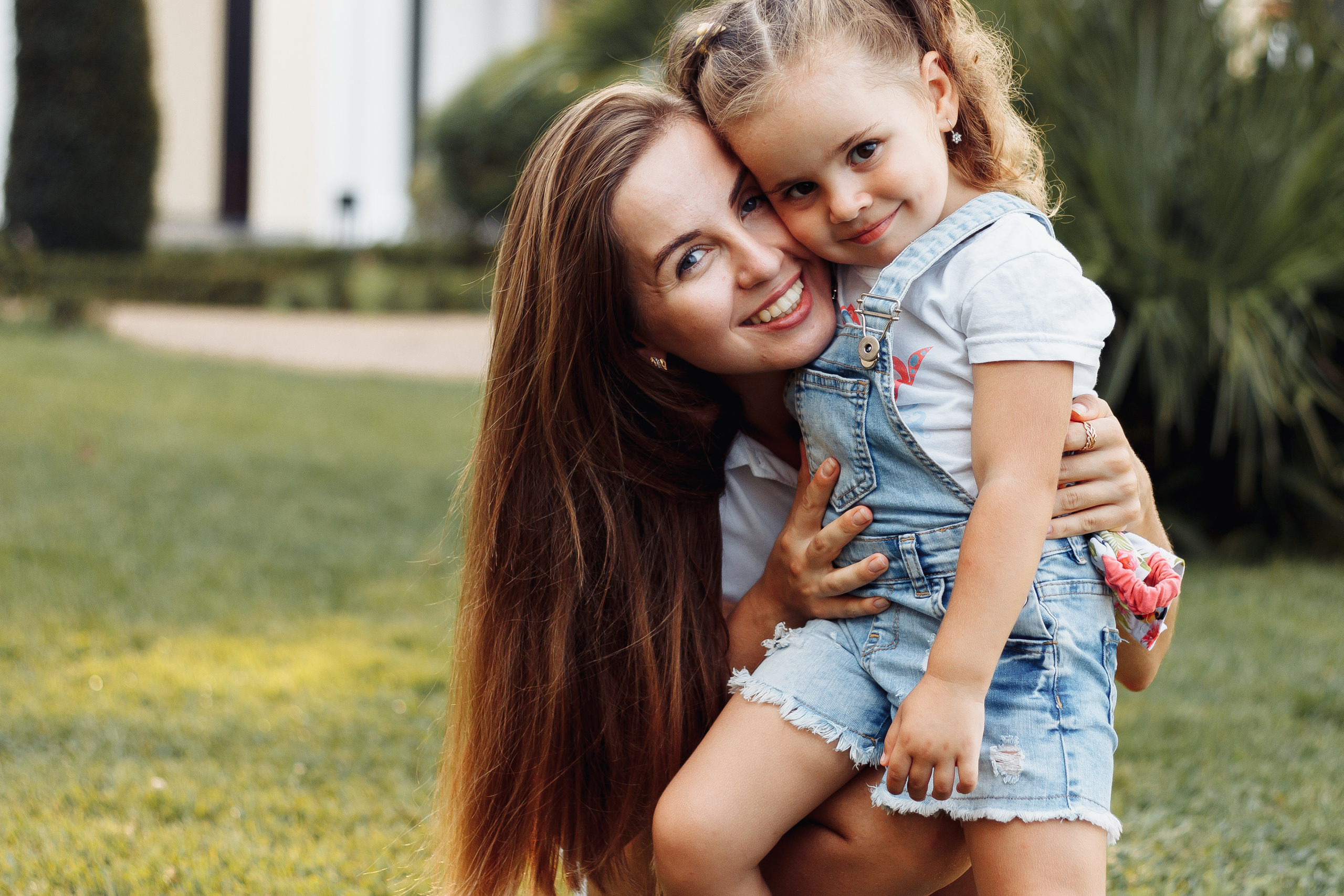Катя и малышка Тео. Контент фотограф в Ростове-на-Дону Мардус Павел