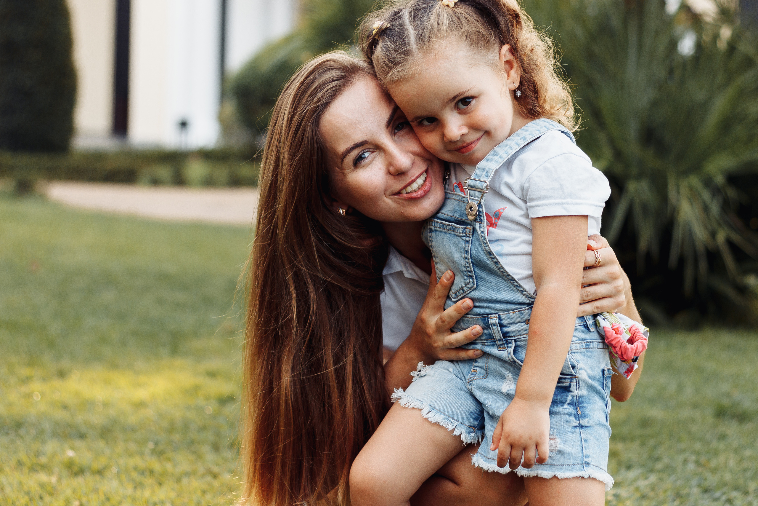Катя и малышка Тео. Контент фотограф в Ростове-на-Дону Мардус Павел