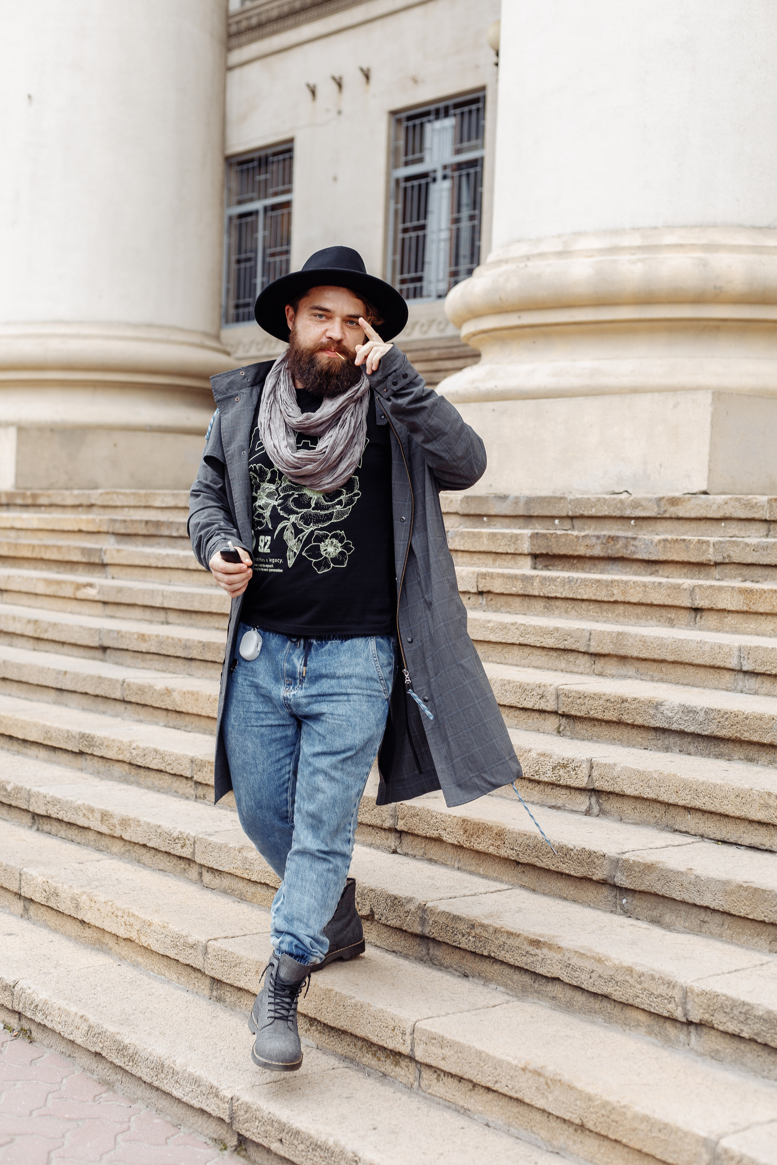 Сергей Бекер «Художник-костюмер». Контент фотограф в Ростове-на-Дону Мардус Павел