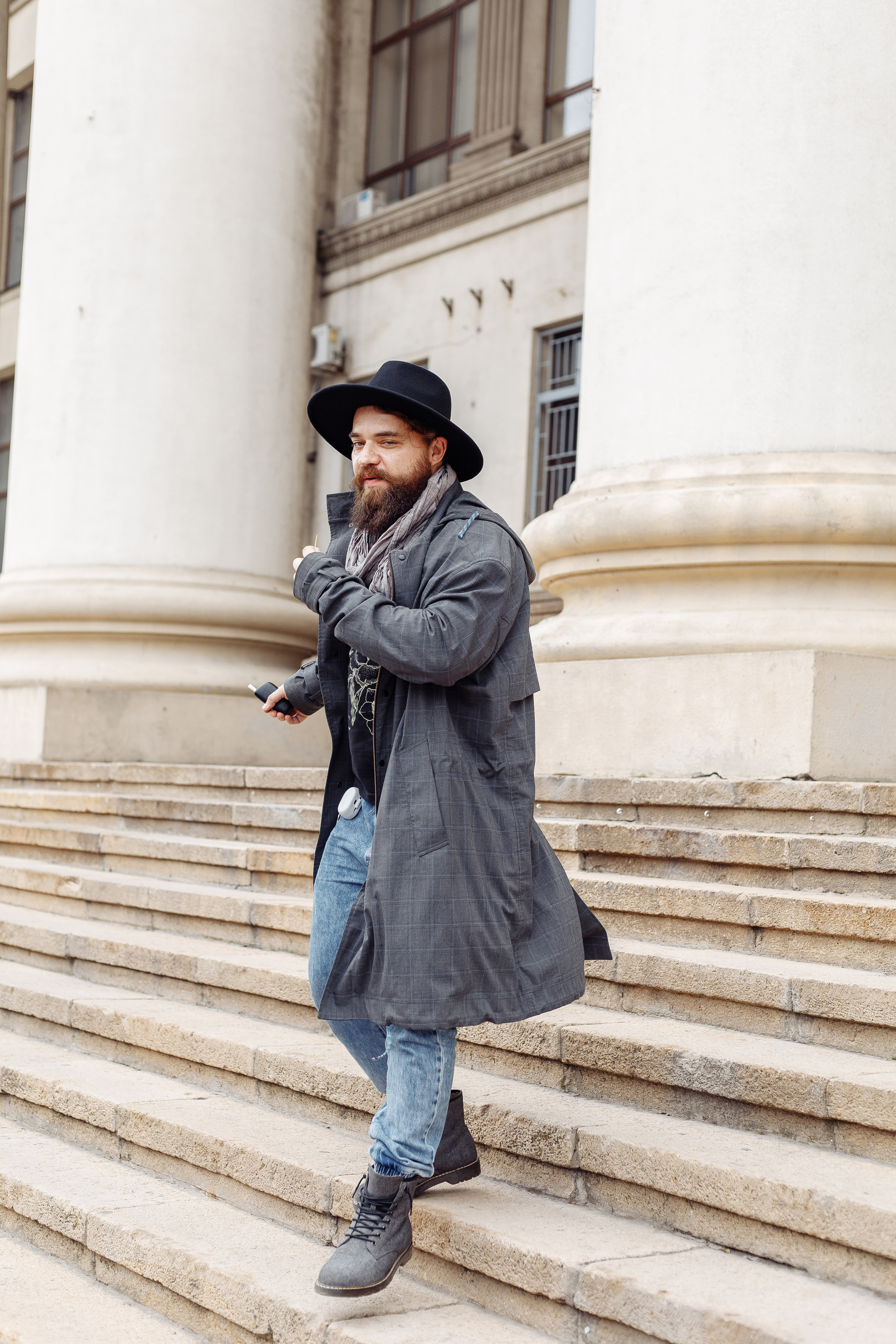 Сергей Бекер «Художник-костюмер». Контент фотограф в Ростове-на-Дону Мардус Павел