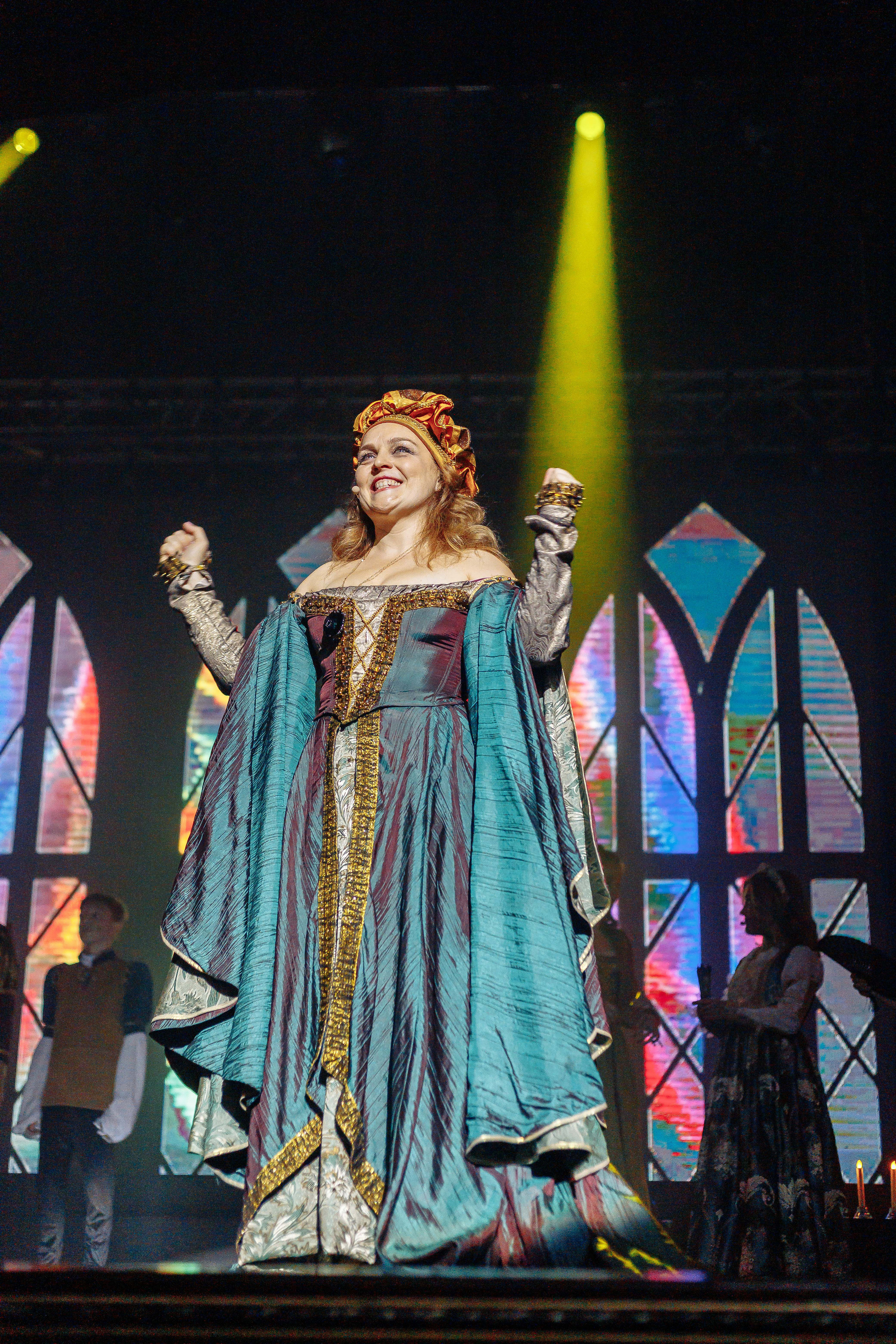 Благотворительный проект «Сцена». Контент фотограф в Ростове-на-Дону Мардус Павел