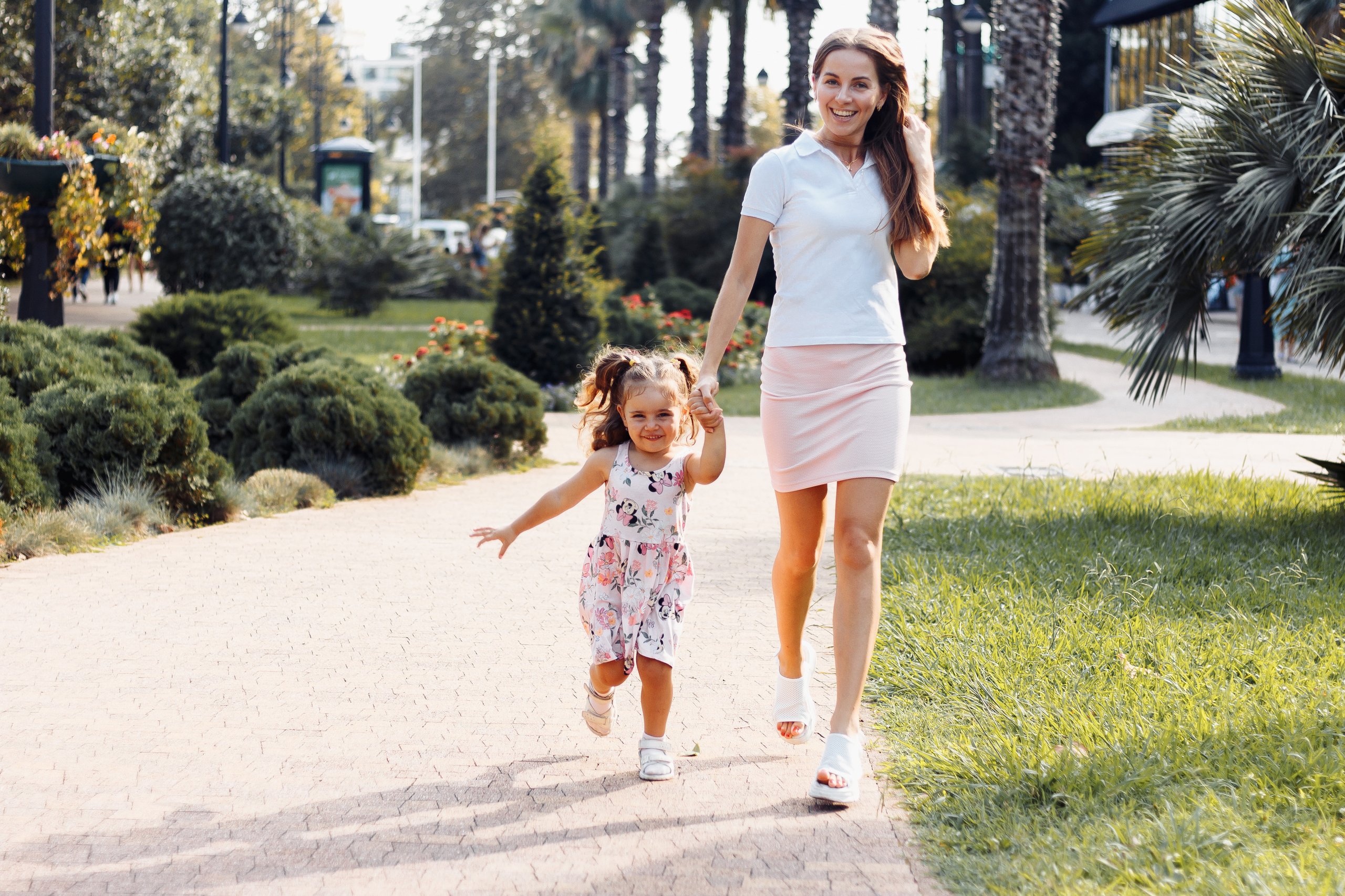 Катя и малышка Тео. Контент фотограф в Ростове-на-Дону Мардус Павел