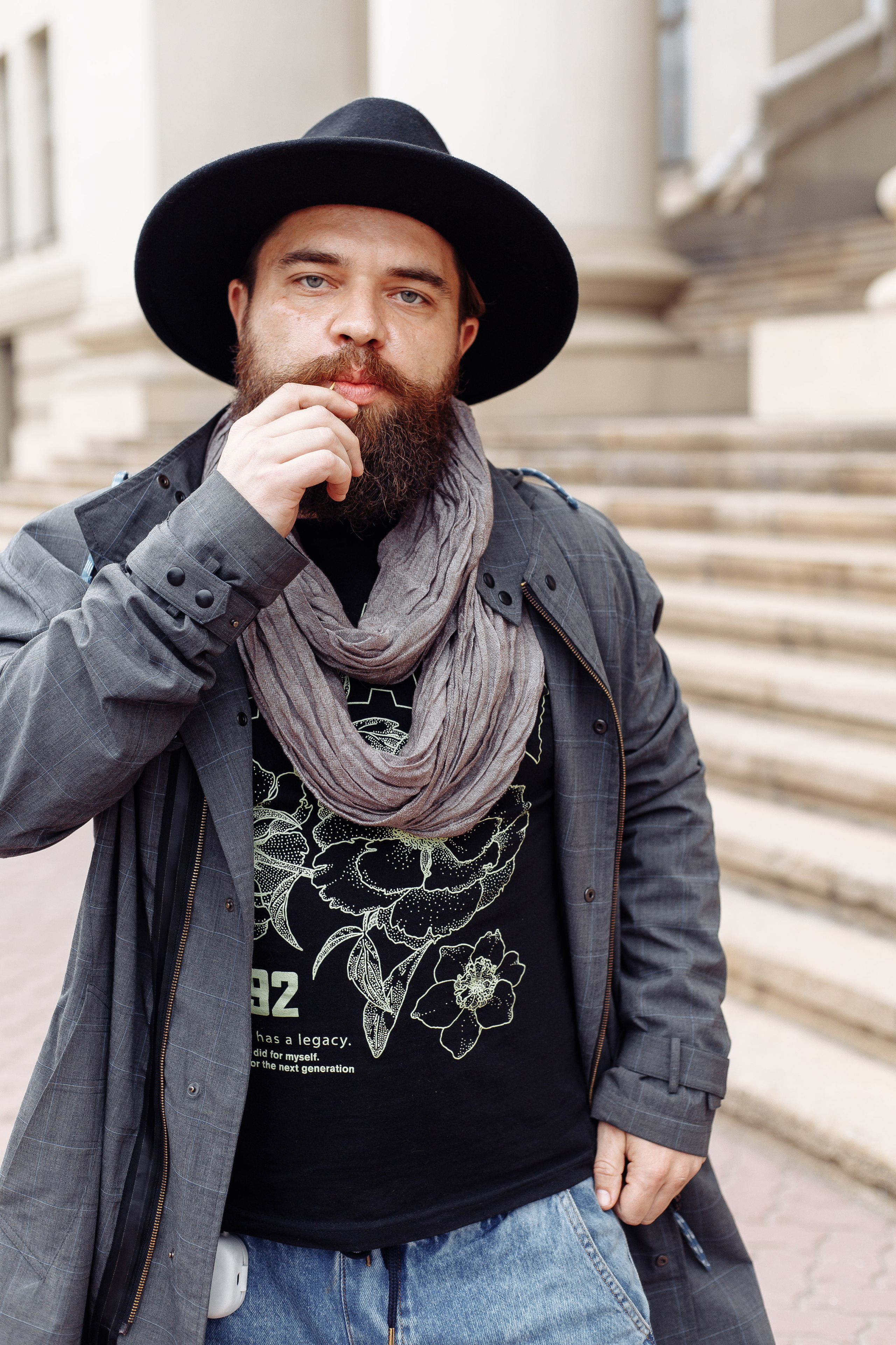 Сергей Бекер «Художник-костюмер». Контент фотограф в Ростове-на-Дону Мардус Павел