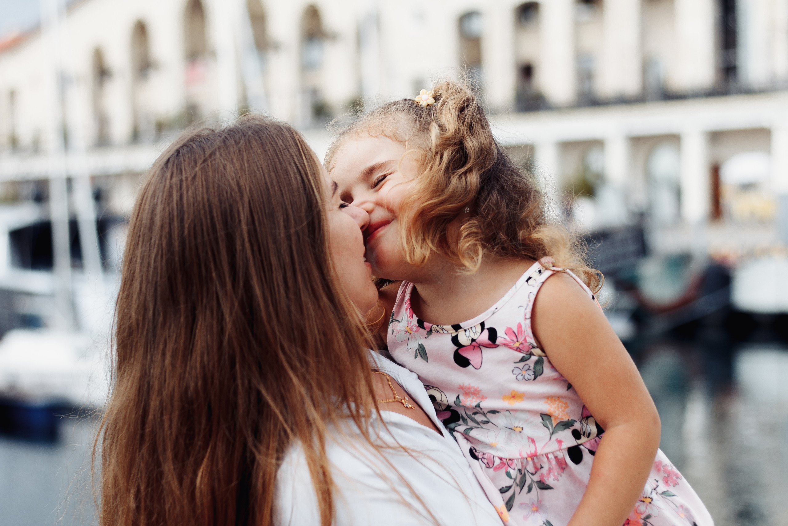 Катя и малышка Тео. Контент фотограф в Ростове-на-Дону Мардус Павел