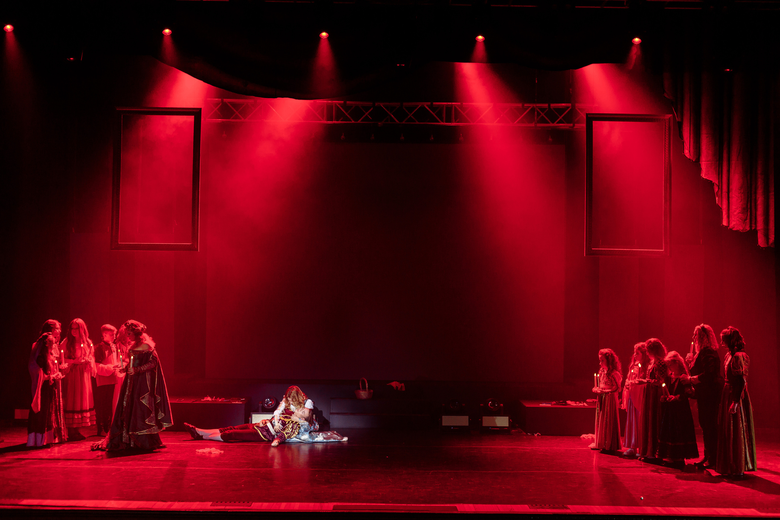 Благотворительный проект «Сцена». Контент фотограф в Ростове-на-Дону Мардус Павел