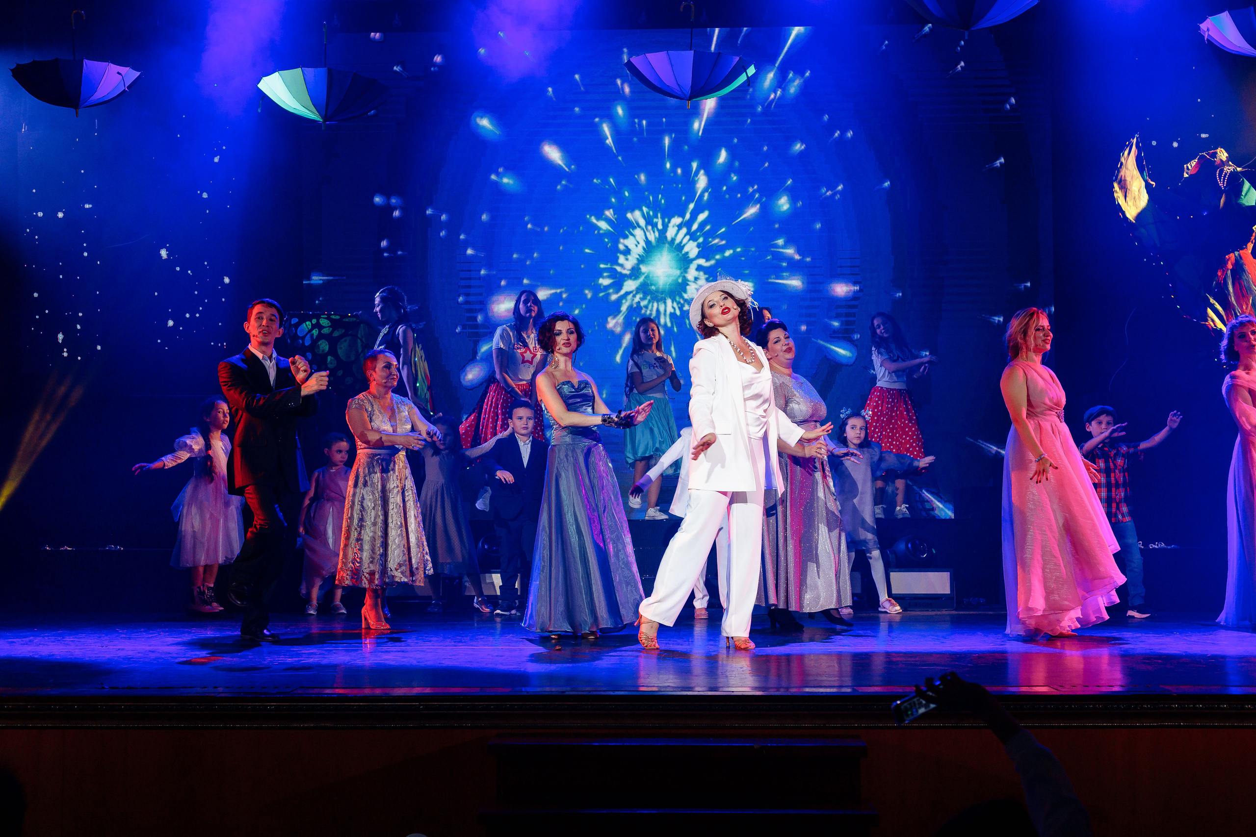 Благотворительный проект «Сцена». Контент фотограф в Ростове-на-Дону Мардус Павел