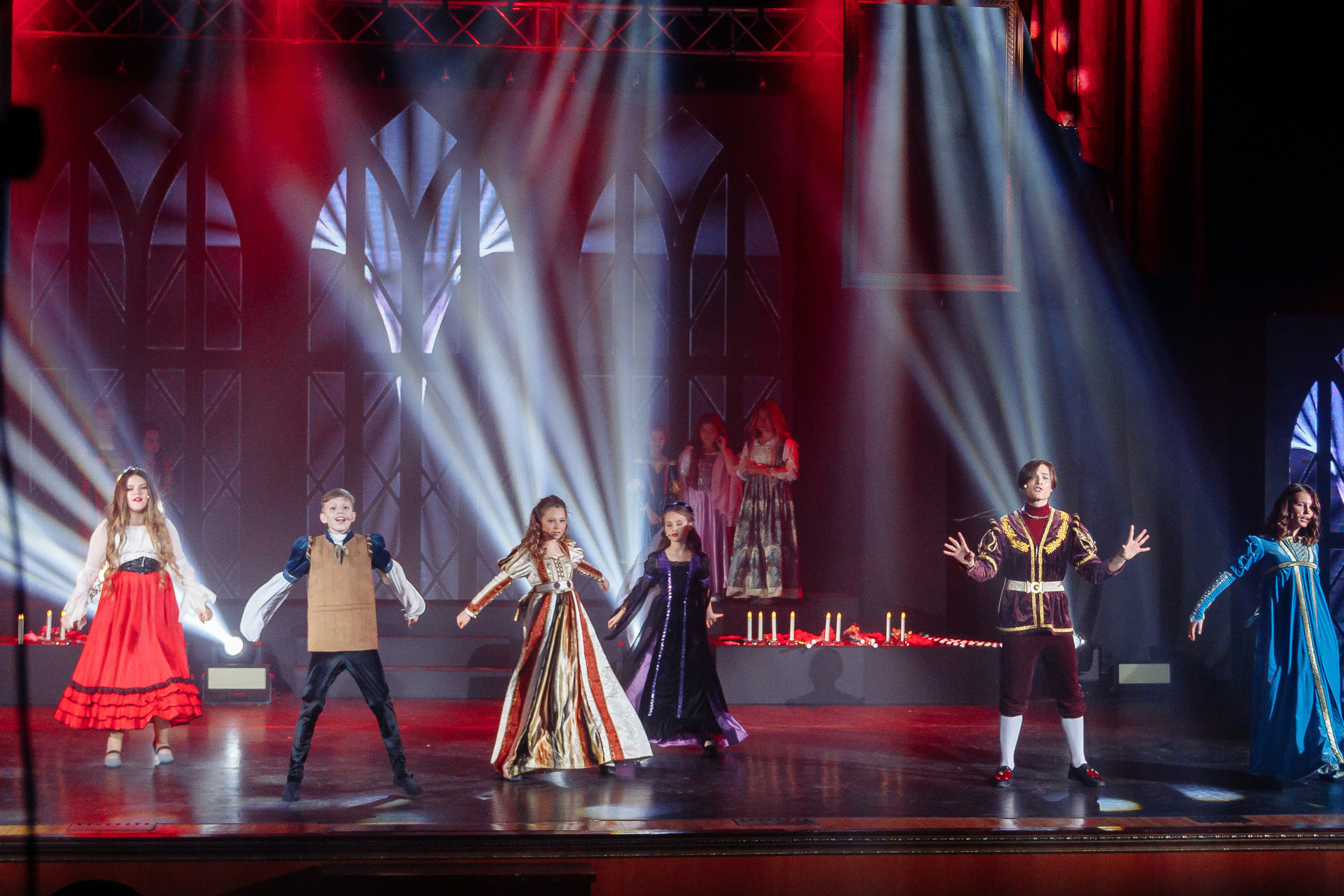 Благотворительный проект «Сцена». Контент фотограф в Ростове-на-Дону Мардус Павел