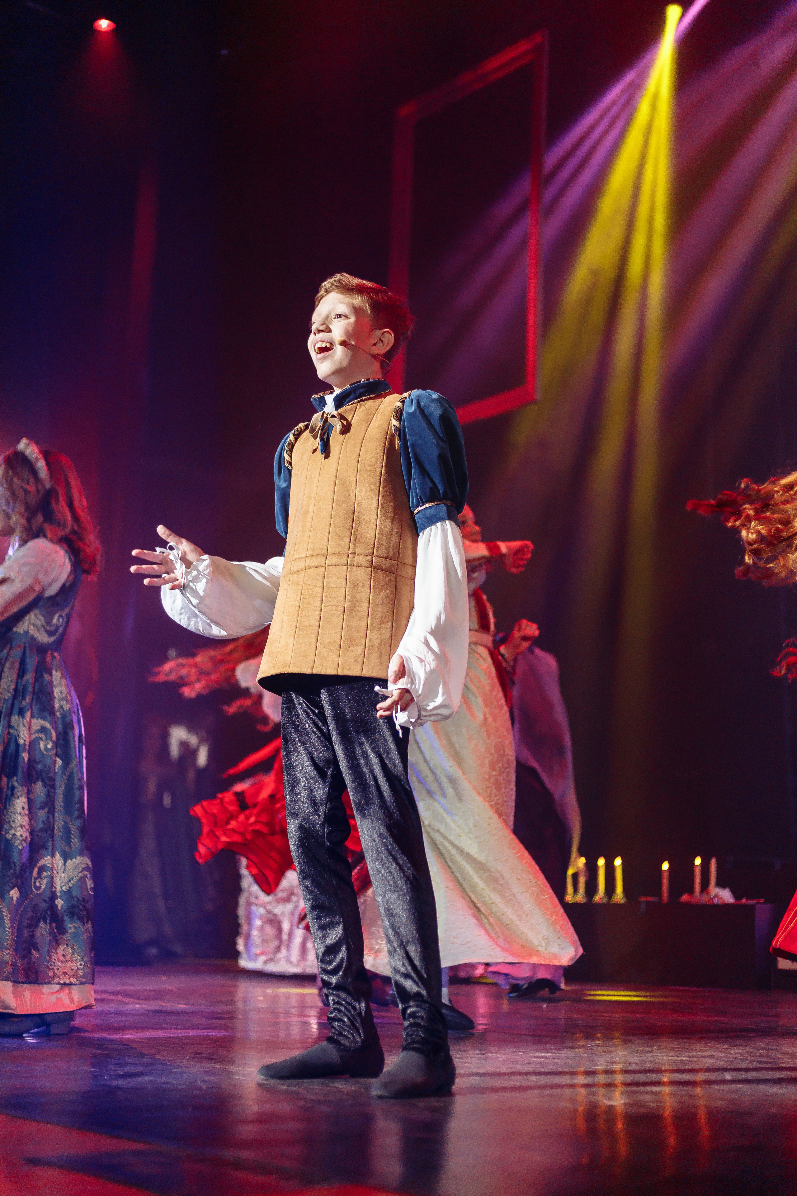 Благотворительный проект «Сцена». Контент фотограф в Ростове-на-Дону Мардус Павел