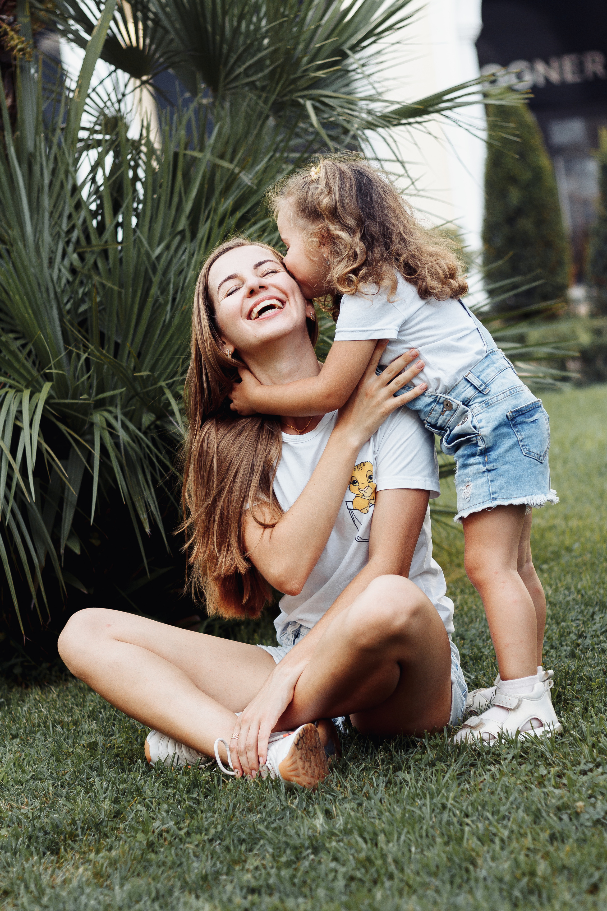 Катя и малышка Тео. Контент фотограф в Ростове-на-Дону Мардус Павел