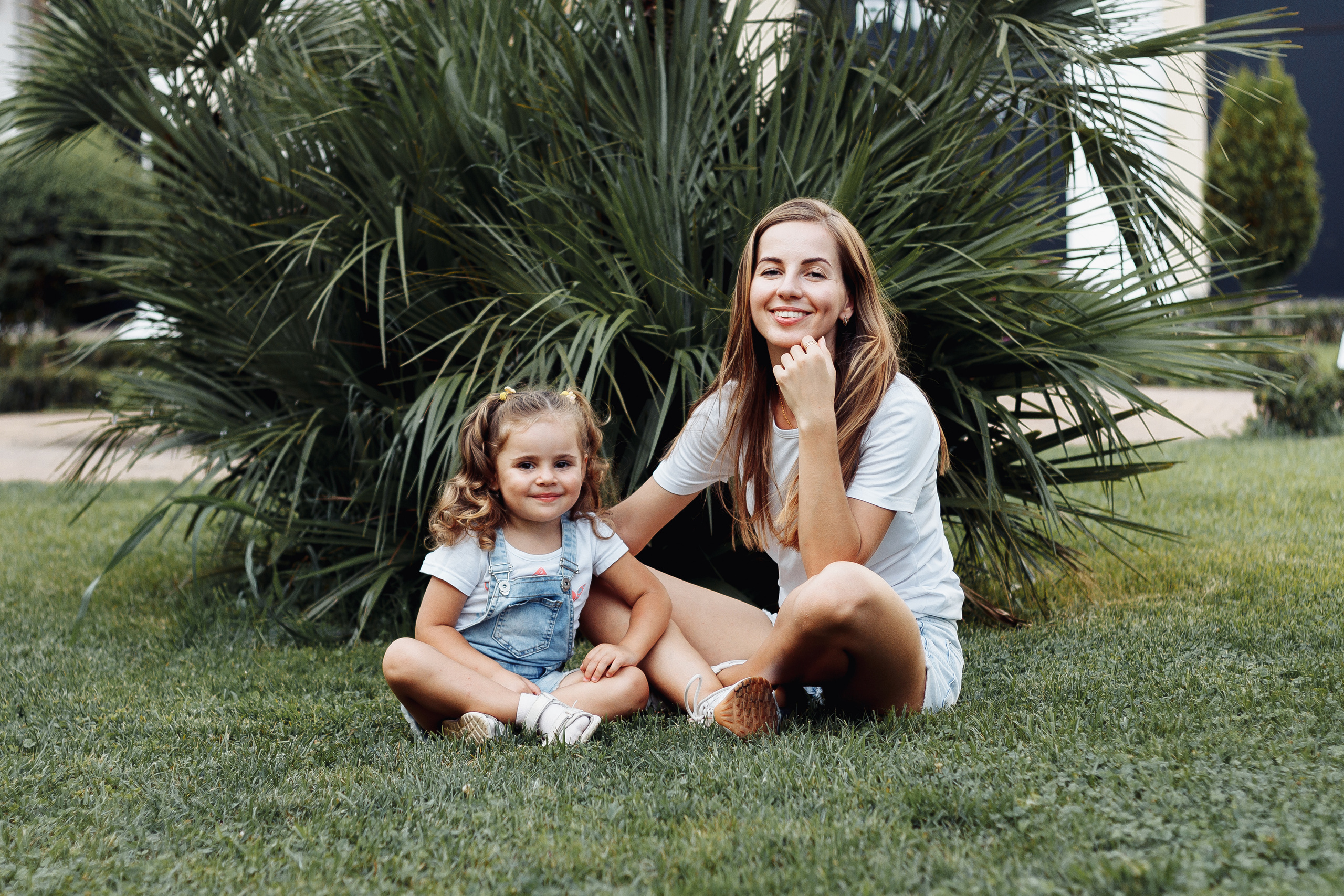 Катя и малышка Тео. Контент фотограф в Ростове-на-Дону Мардус Павел