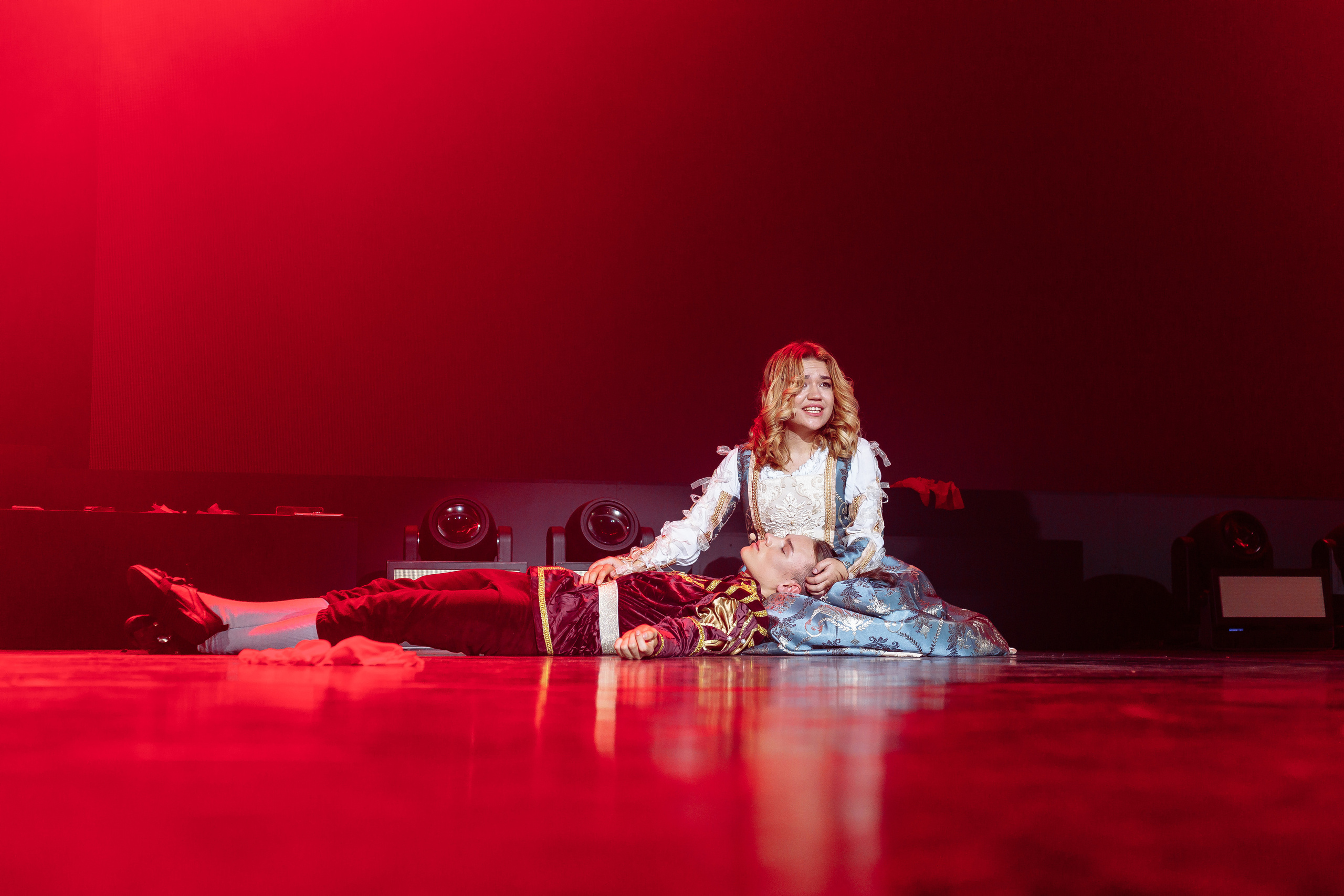 Благотворительный проект «Сцена». Контент фотограф в Ростове-на-Дону Мардус Павел