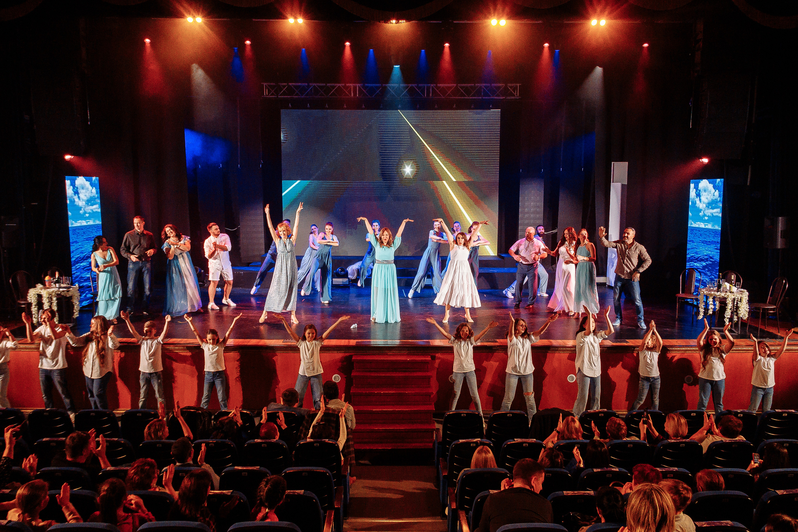 Благотворительный проект «Сцена». Контент фотограф в Ростове-на-Дону Мардус Павел