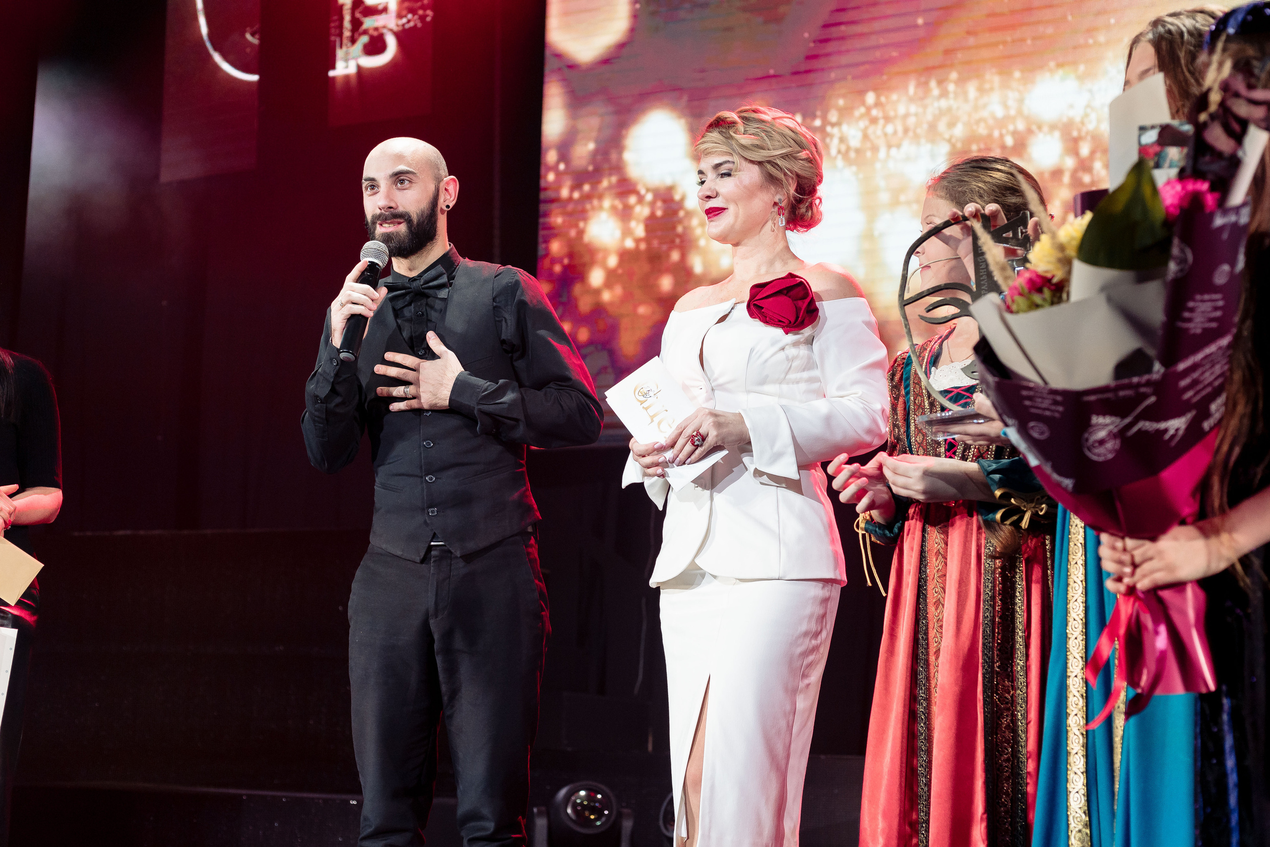 Благотворительный проект «Сцена». Контент фотограф в Ростове-на-Дону Мардус Павел