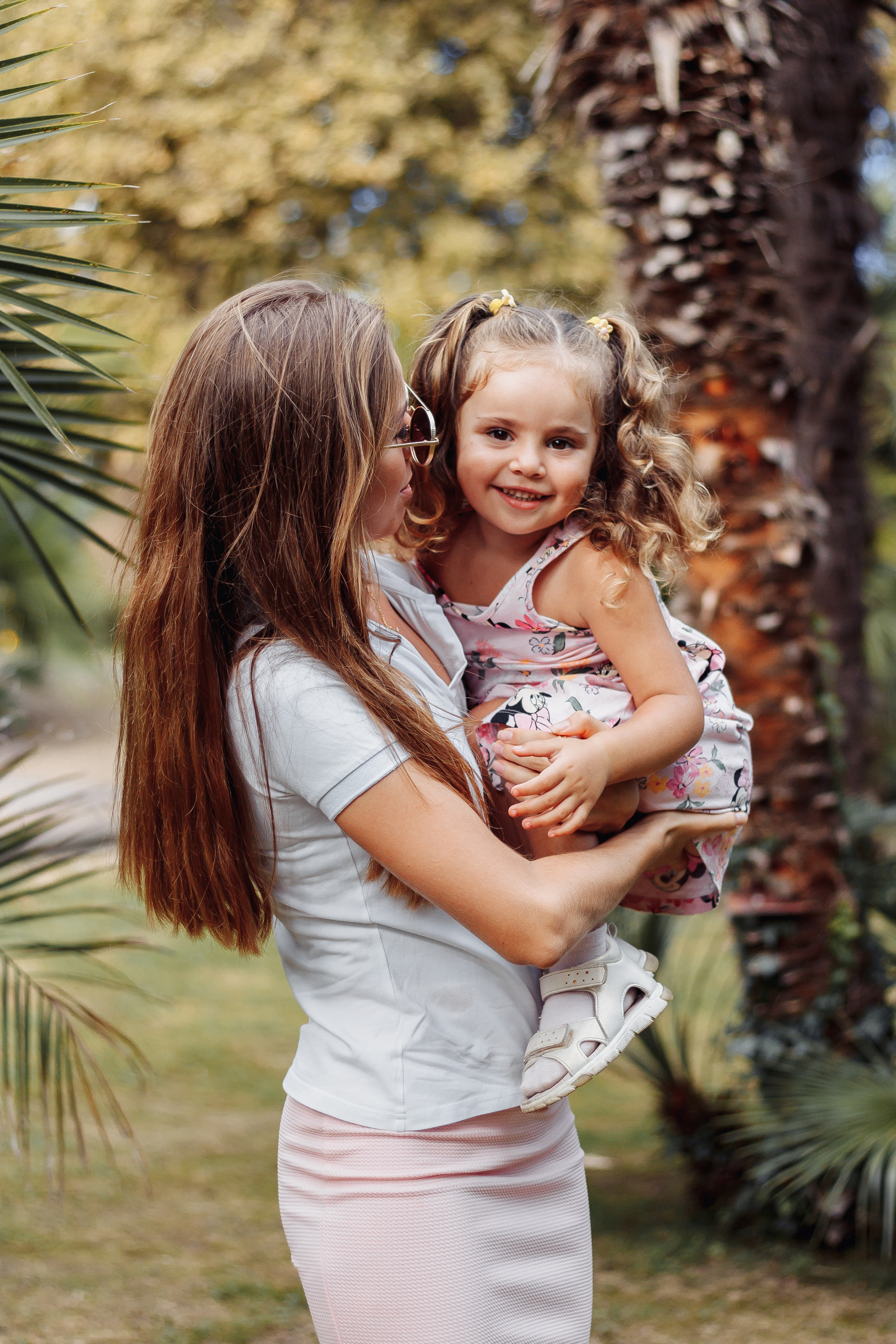 Катя и малышка Тео. Контент фотограф в Ростове-на-Дону Мардус Павел