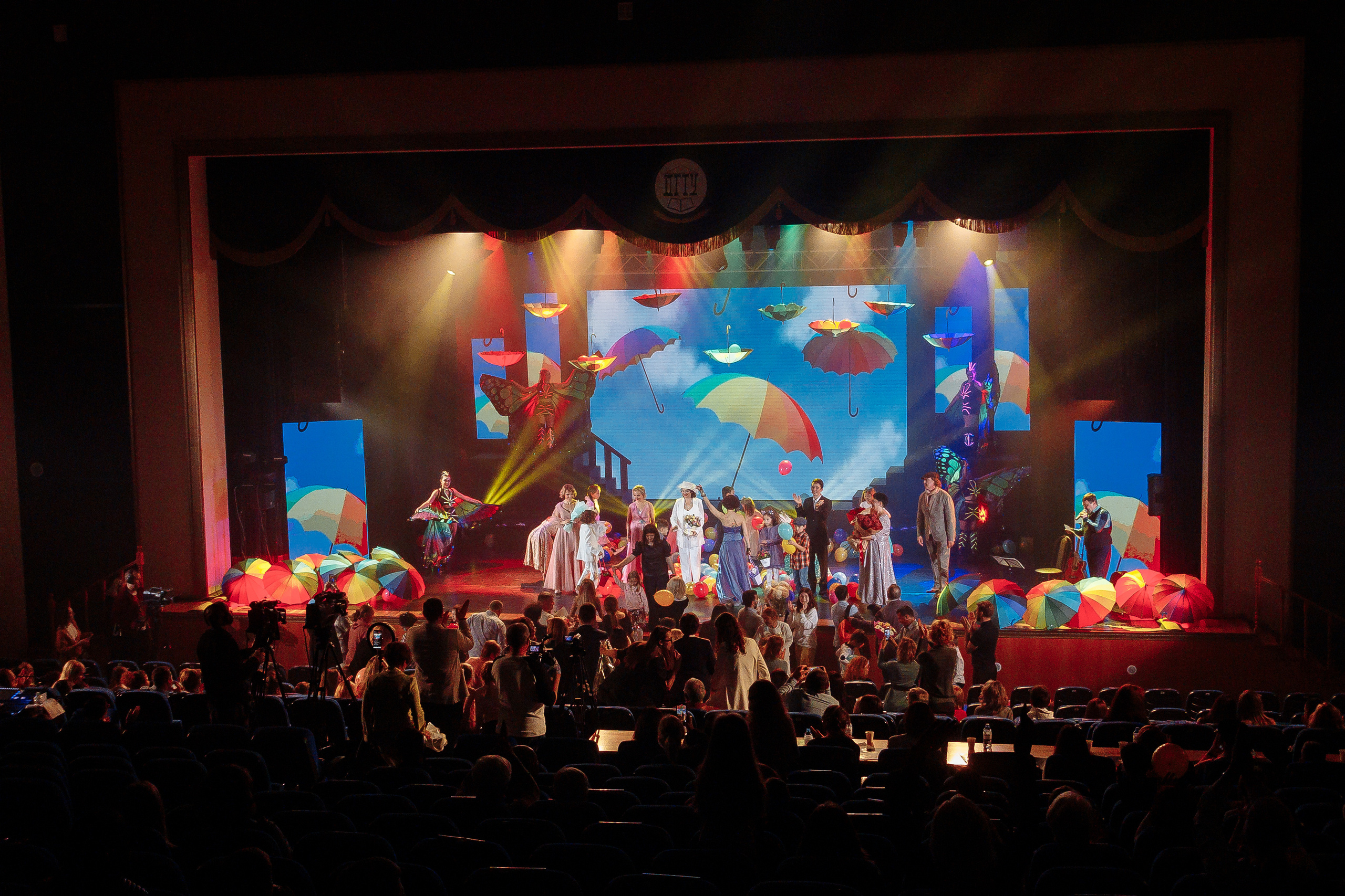 Благотворительный проект «Сцена». Контент фотограф в Ростове-на-Дону Мардус Павел