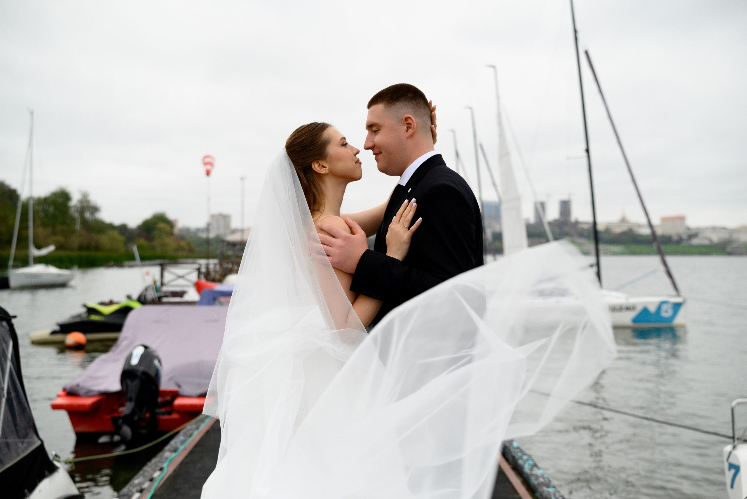 Яхт-клуб. Свадебный фотограф Ижевск Петр Шишков