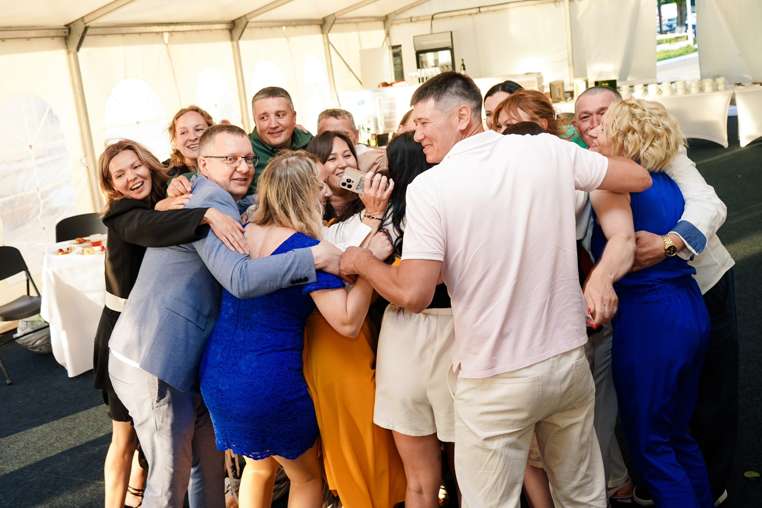 Выпускной 9 класса школа 19 в Коматек. Семейный и портретный фотограф в Екатеринбурге Анна Лобанова