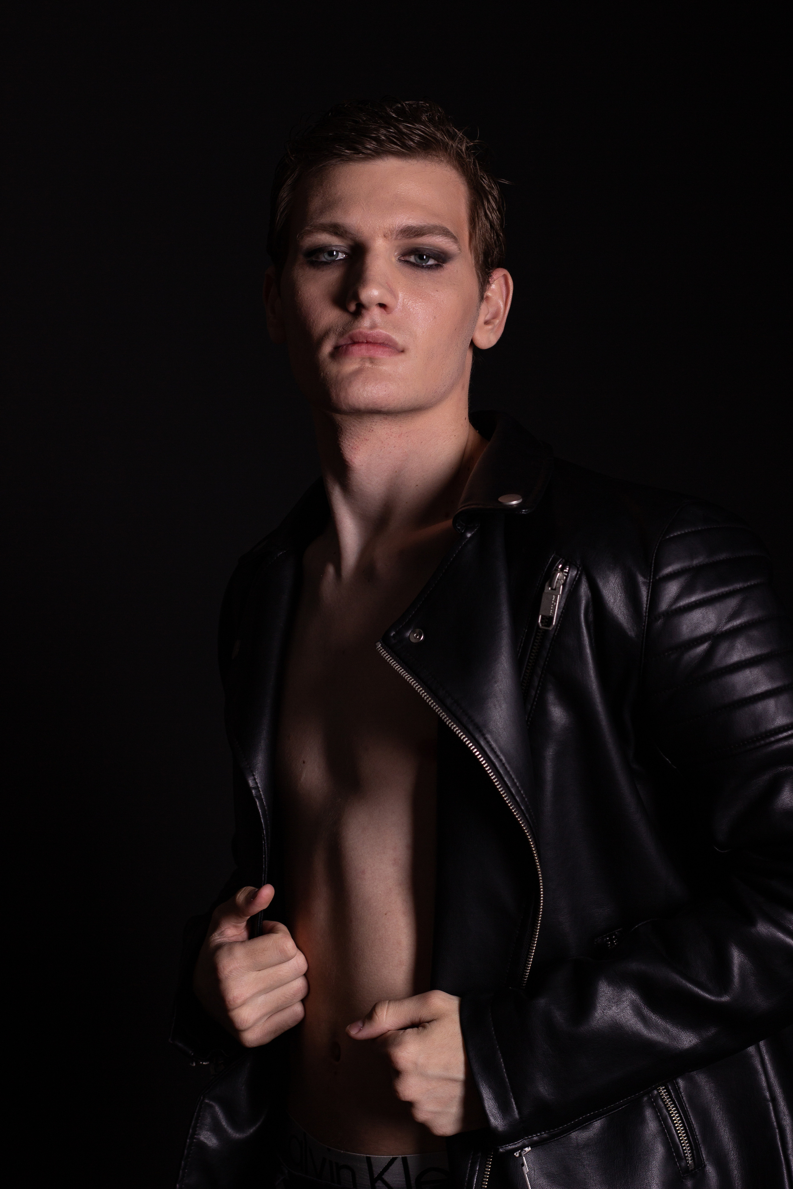 Роман. Фотограф lifestyle, фотографирую жизнь, эмоции, красоту. Волгоград