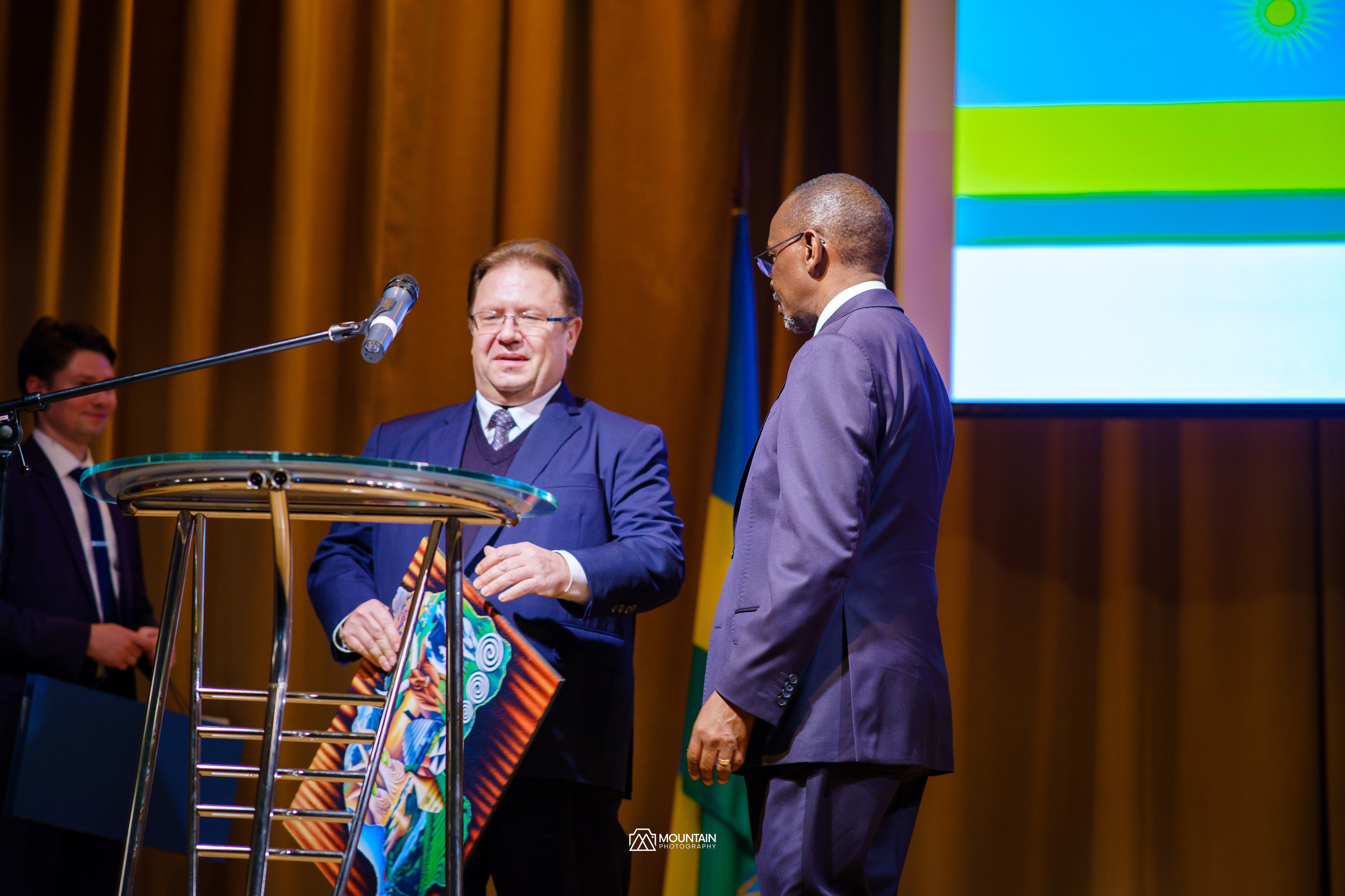 Rwanda 60 years celebratin of diplomatic relation with Russia. Я занимаюсь событийной, свадебной, товарной, студийной… фотографией