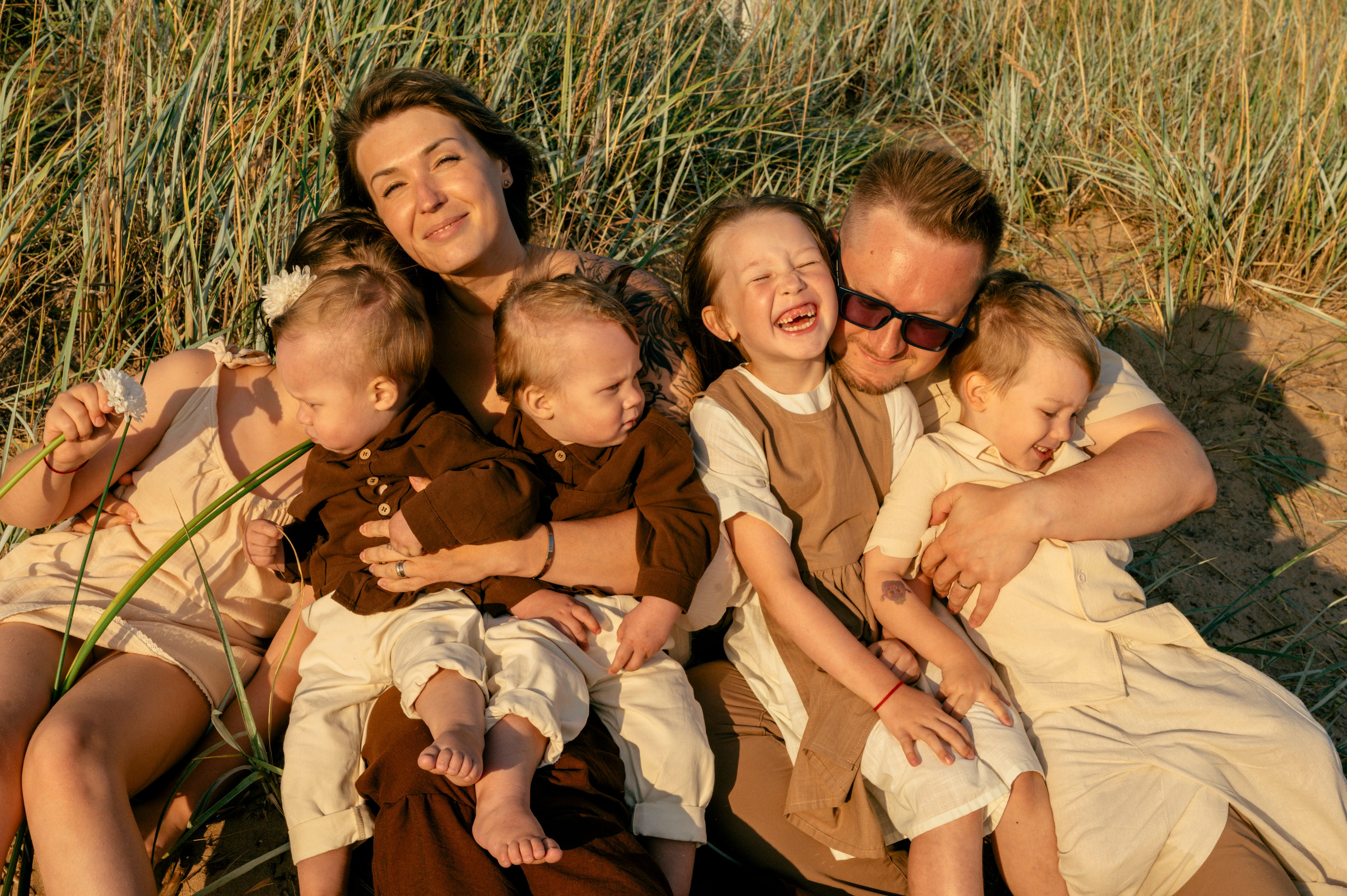 Алина. Профессиональный фотограф беременности в СПБ. Стильные фотосессии беременности в стиле минимализм и классическая фотография
