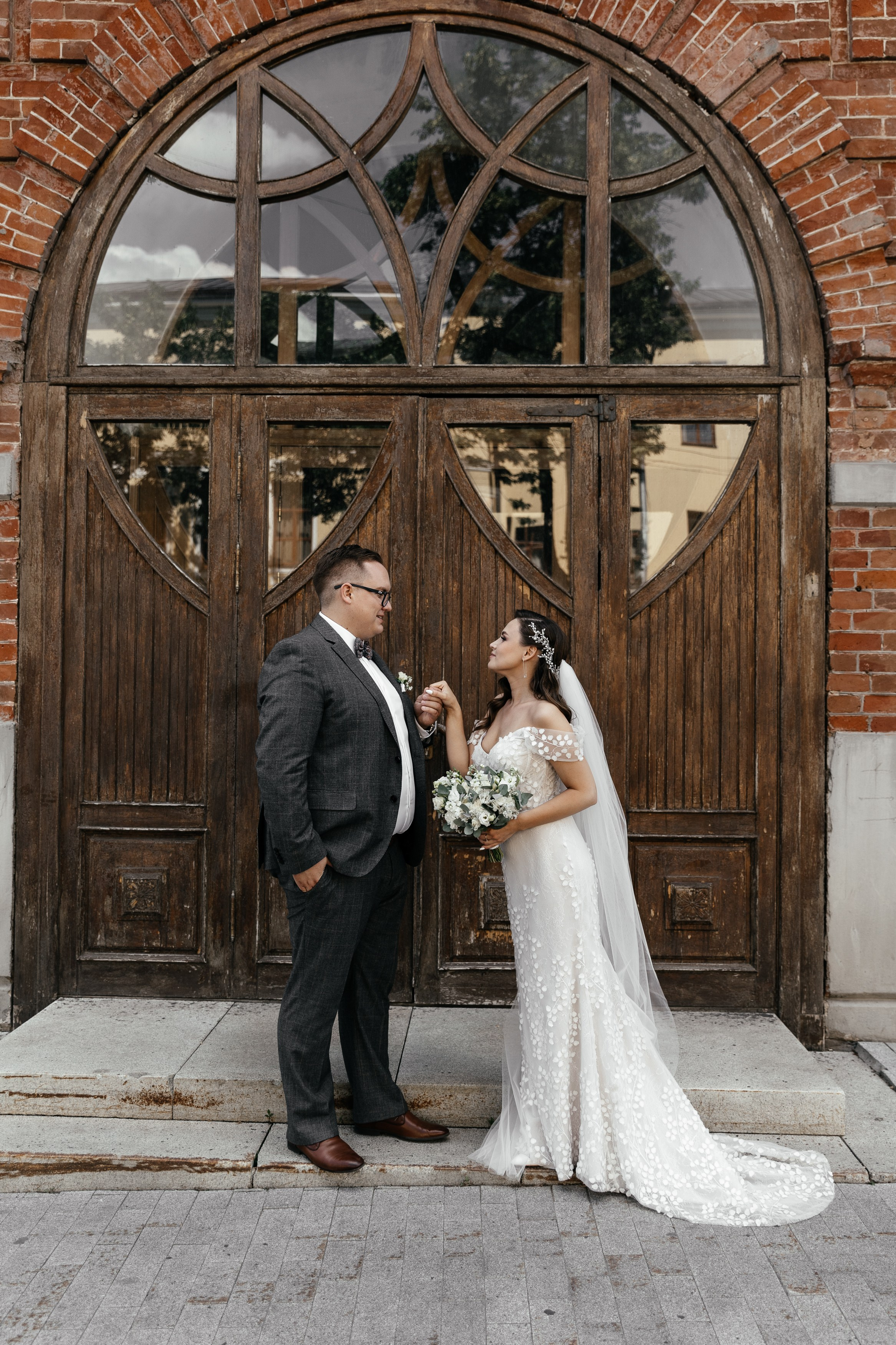 Свадебный фотограф Уфа — Руслан ГабдлисламовЖивые эмоции, красивые кадры, воспоминания на всю жизнь.Работаю по всей Республике Башкортоста. Свадебный фотограф Уфа Руслан Габдлисламов