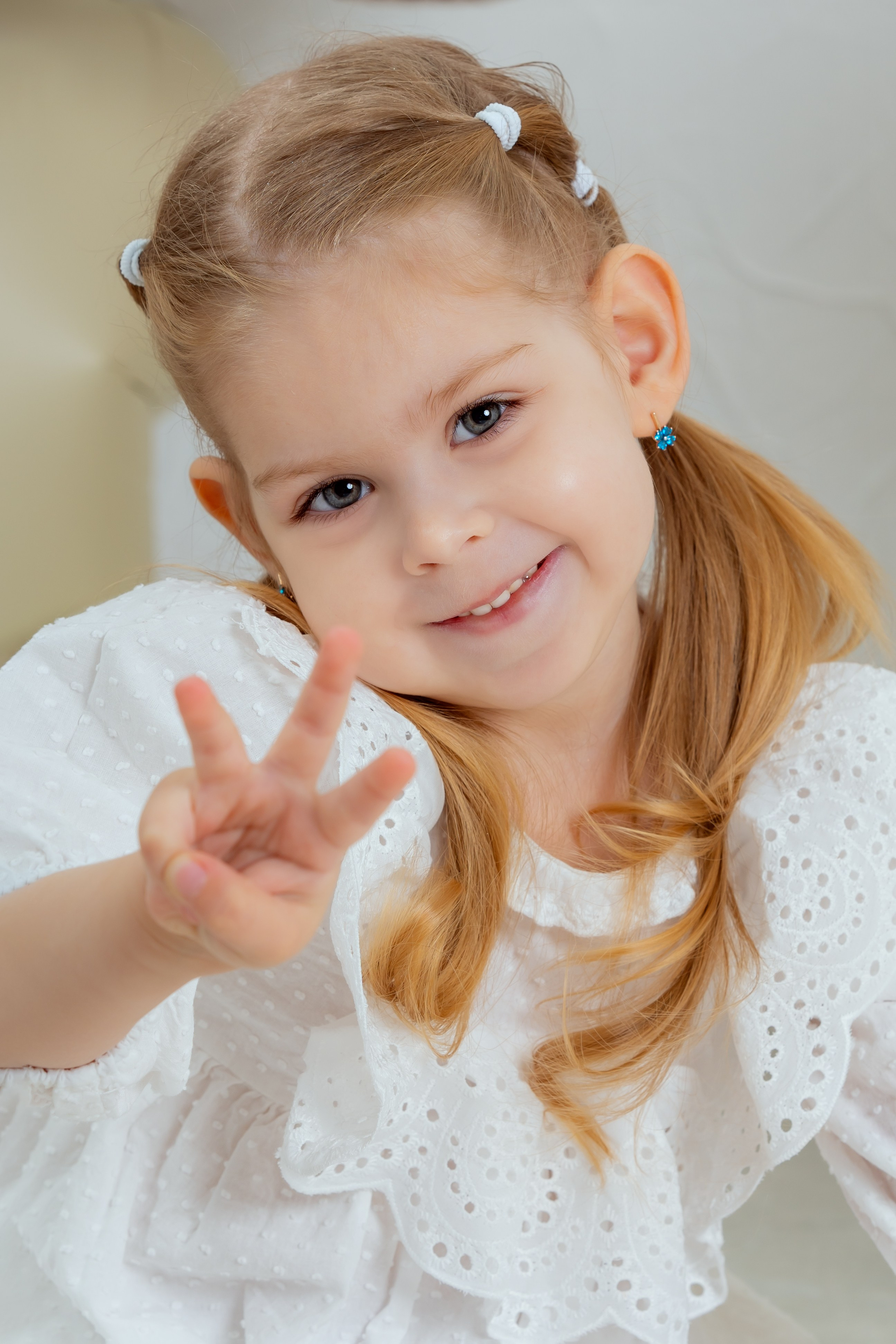 Есении 3 года. Детский и семейный фотограф в Сертолово Регина Хабибуллина