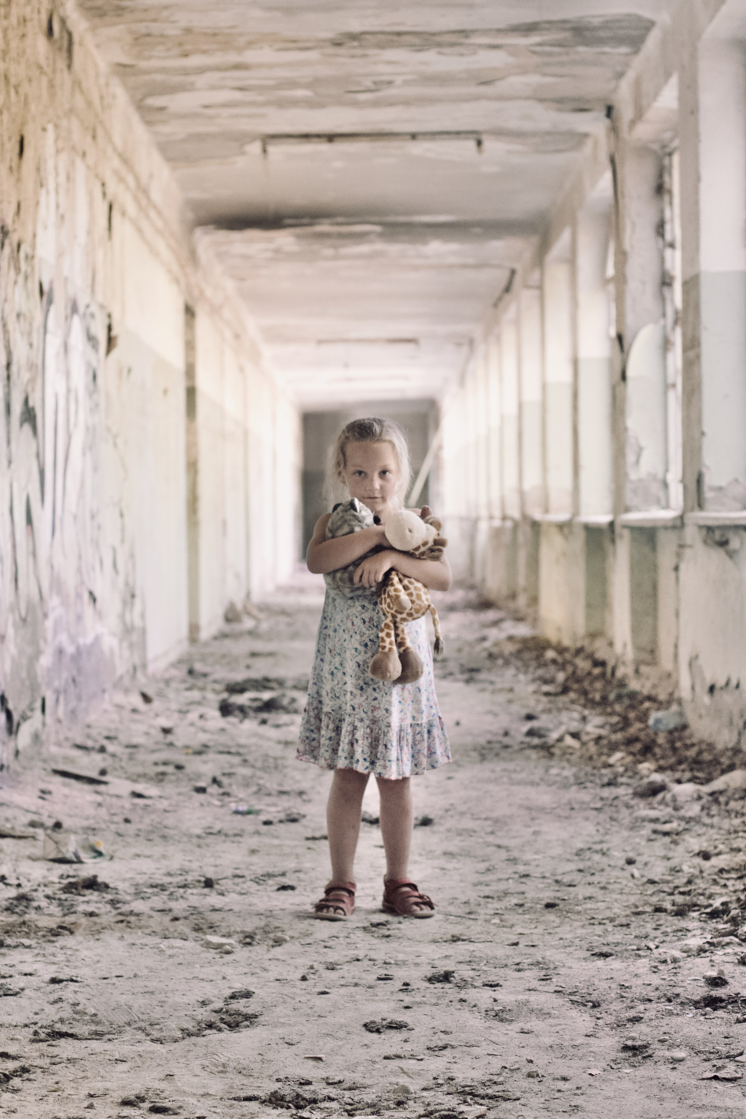 Абхазия. Школьные выпускные альбомы в Москве Марина Николаева