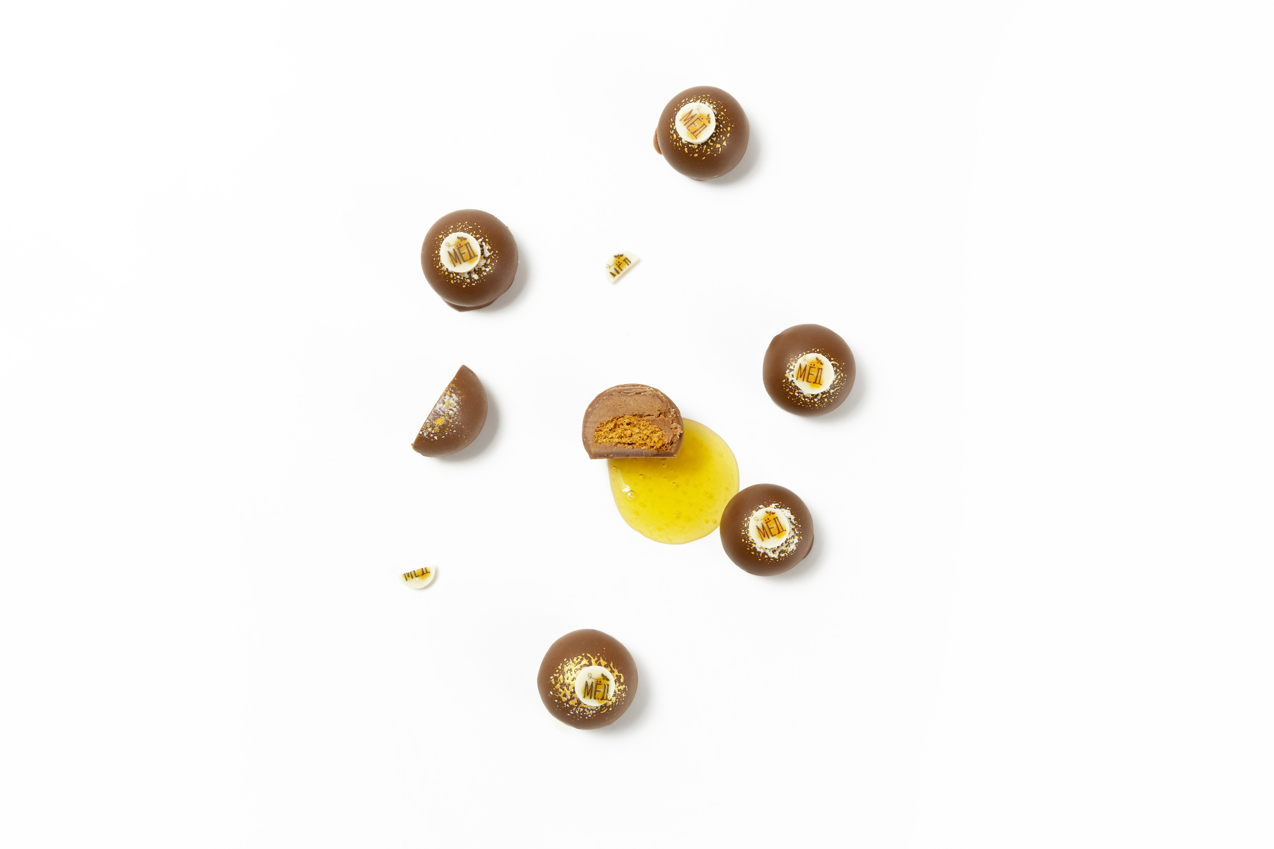 FRENCH KISS | Каталог. Фотограф Александр Глебов