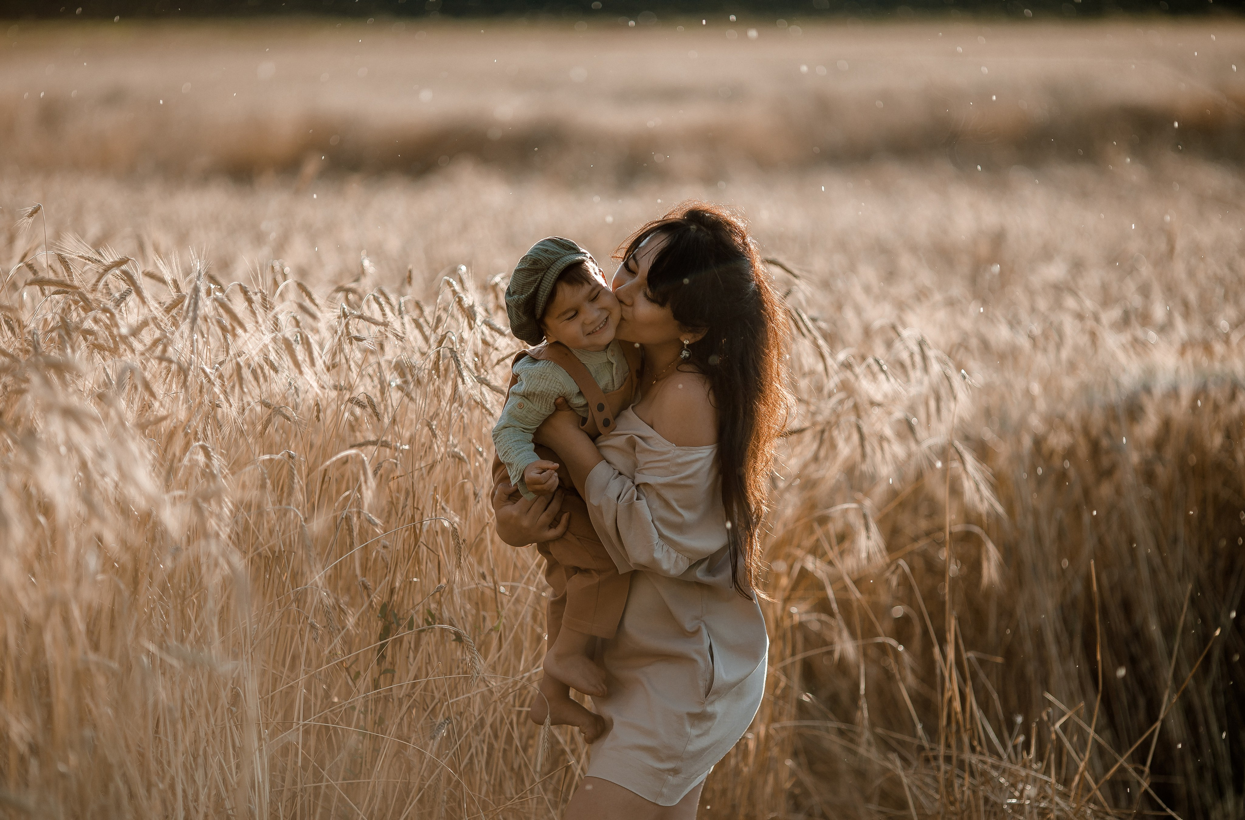 МАМА и малыш. Фотограф материнства и таинства кормления Екатерина Кузьмин