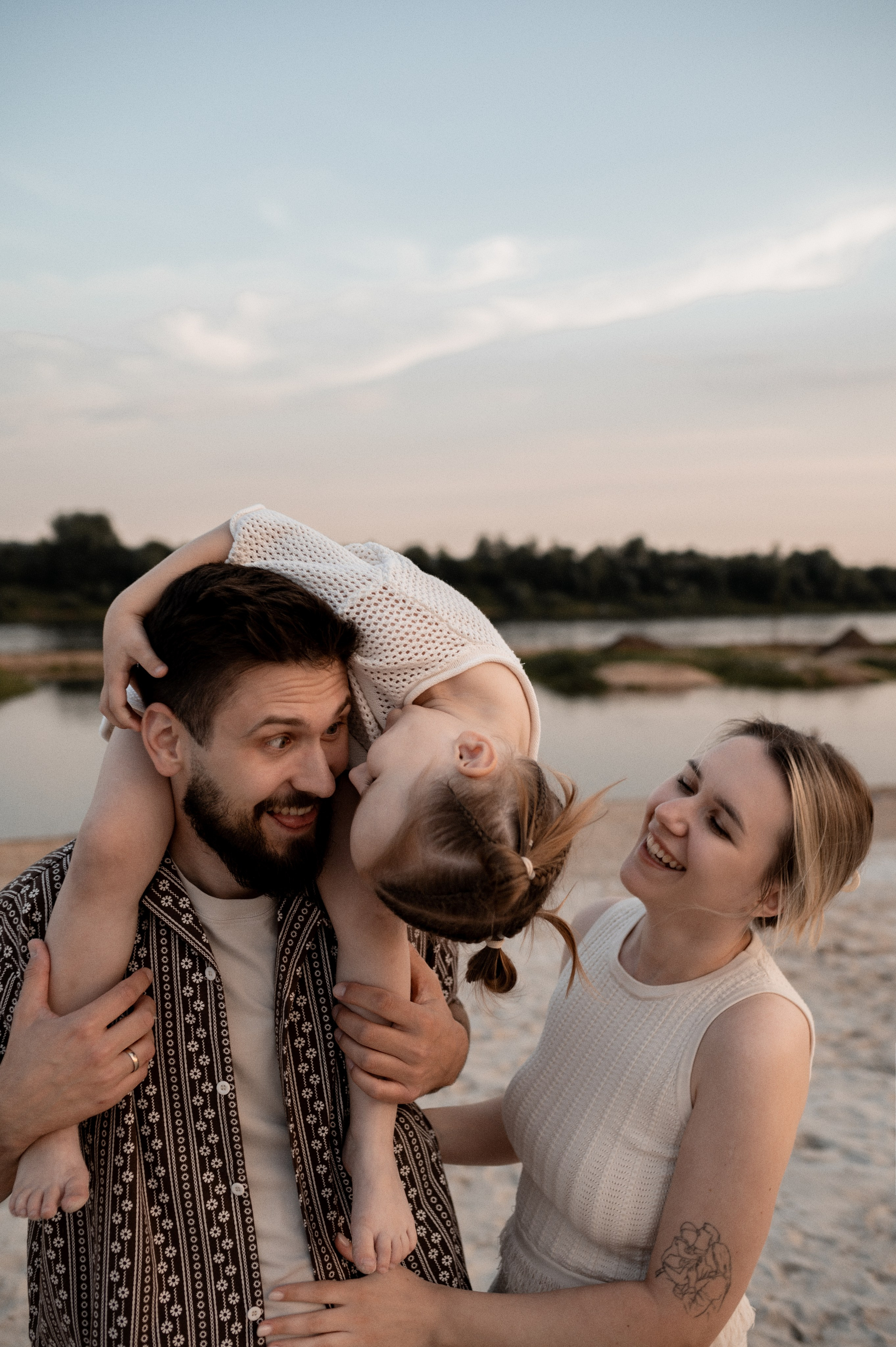 Костя, Юля и Теона. Свадебный и семейный фотограф в Серпухове Александра Дерюшева