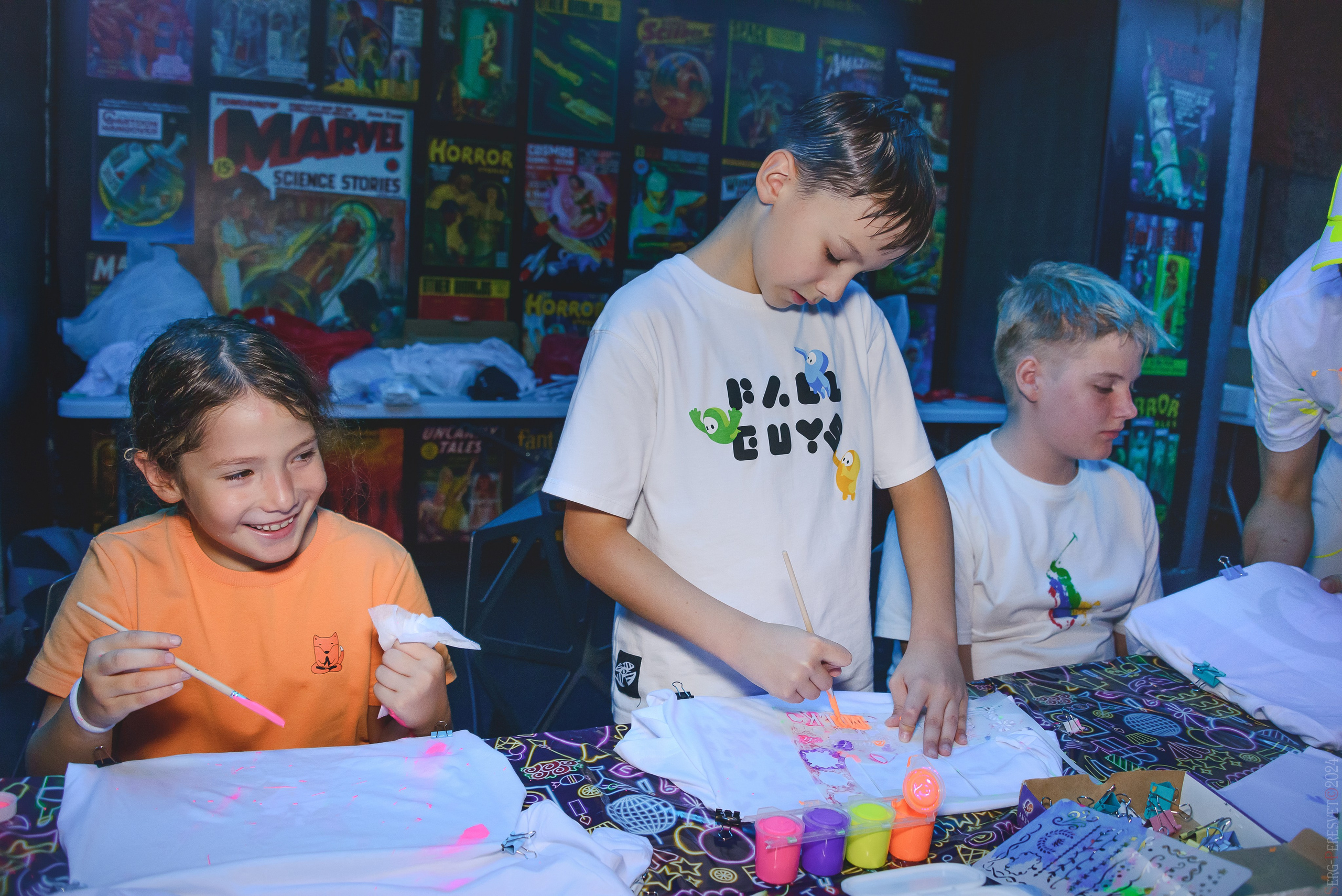 Роспись футболок мастер-класс, Детский день рождения, Лазертаг-клуб «Sтанция 2025». Ваш фотограф на праздник в Москве, Раменском, Жуковском, Люберцах