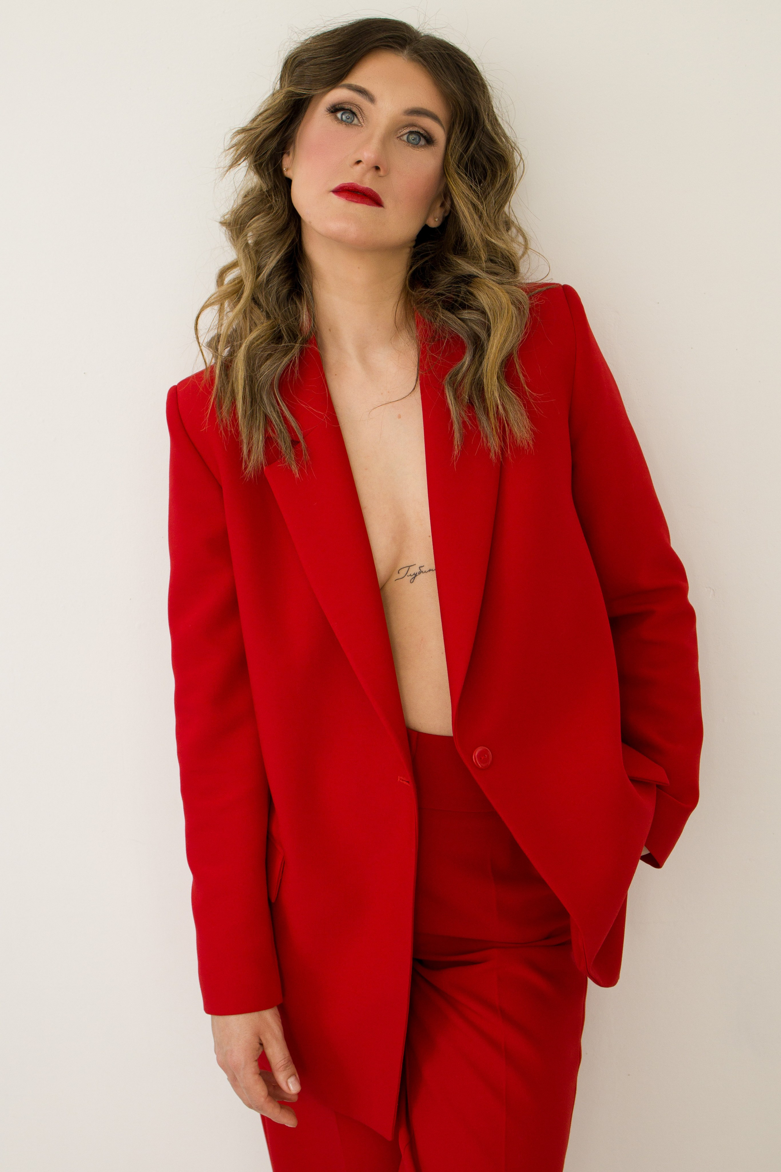 Lady in red. Художественная фотография