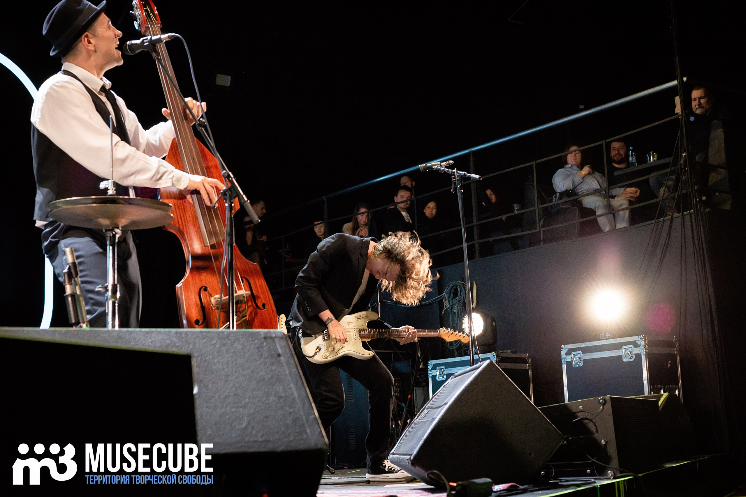 Фотосъемка концерта BILLY'S BAND Aurora СПБ. Портретные фотосессии, контент-съемки, репортаж