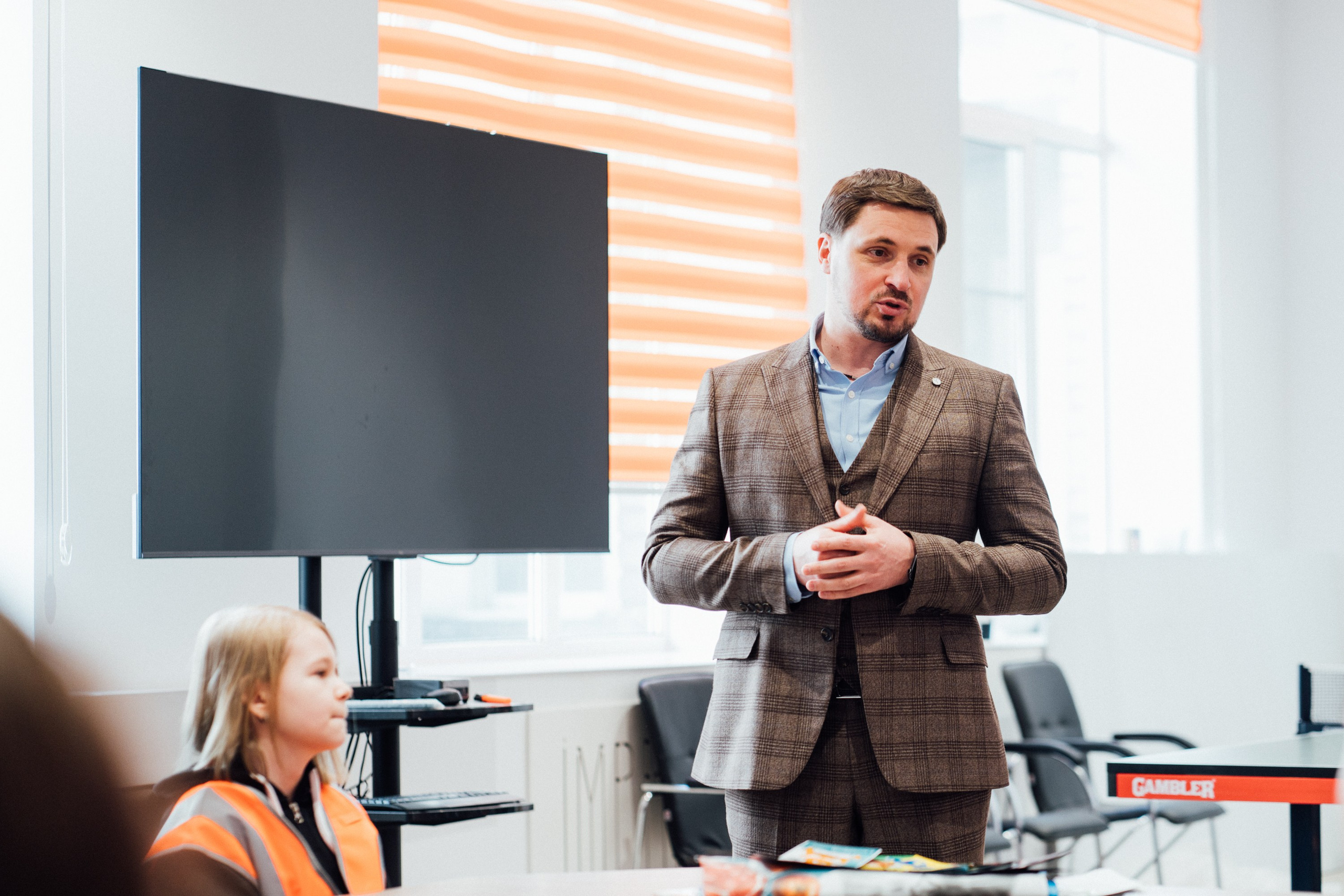 ImPress Art — один день на заводе