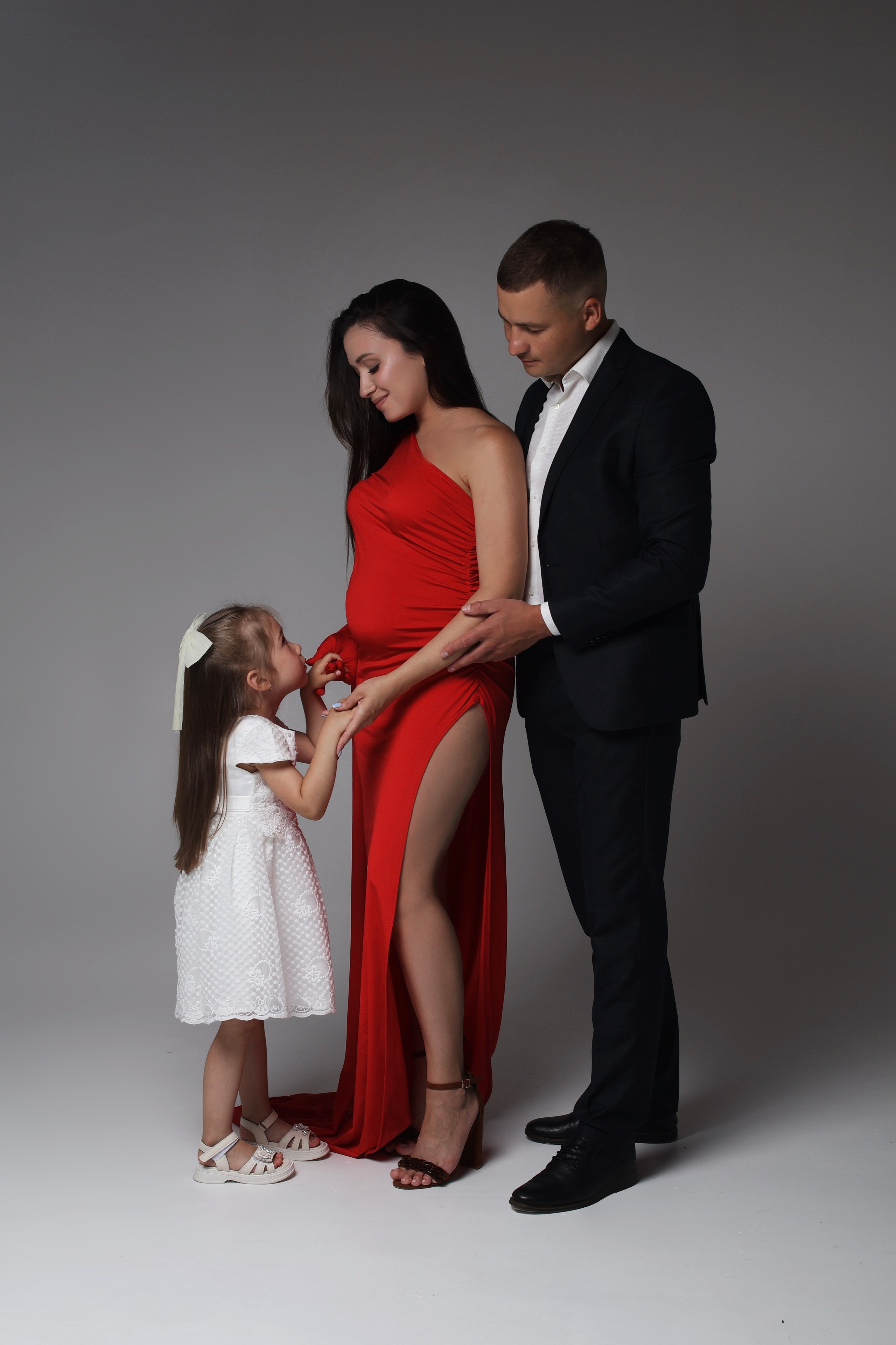 Айрат, Римма и Рената. Phbyadel.wfolio.pro