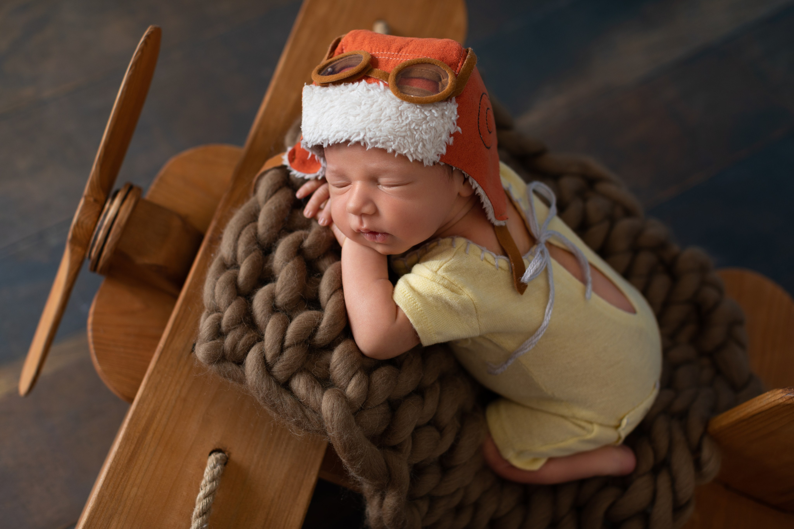 PH @bestmoments_newborn. Retoucher Aleksmokh