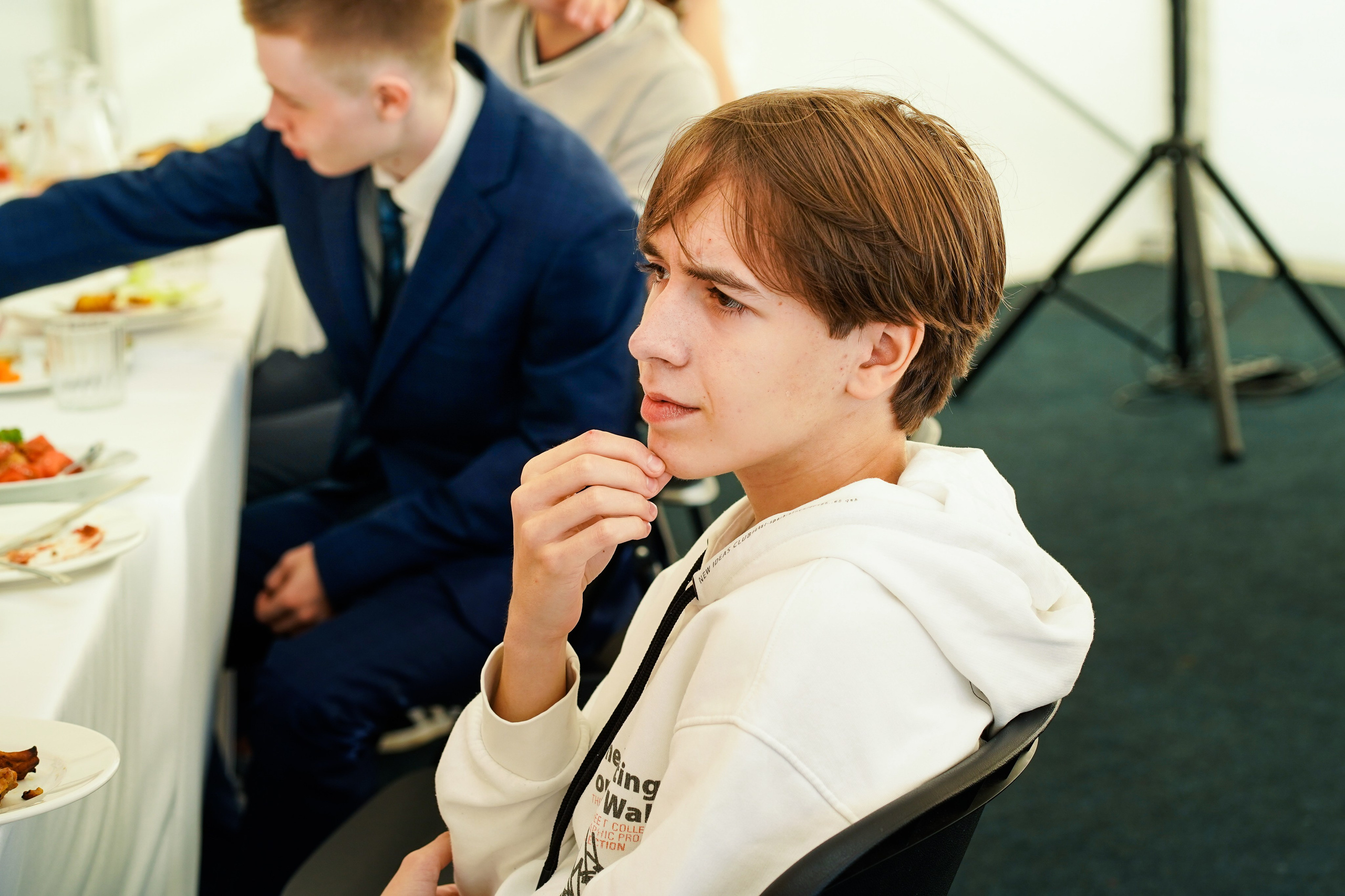 Выпускной 9 класса школа 19 в Коматек. Семейный и портретный фотограф в Екатеринбурге Анна Лобанова