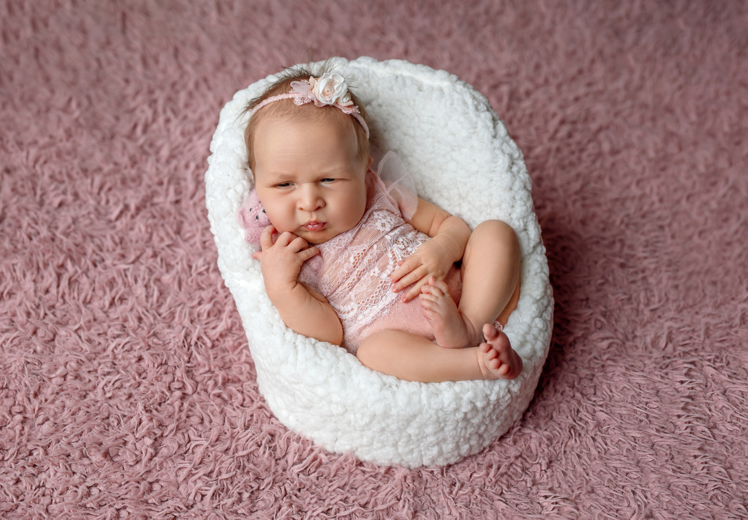 Фотосессия малыша Екатеринбург. Фотосессия новорождённого Екатеринбург. Фотограф newborn Екатеринбург. Фотограф новорожденных Екатеринбург. Фотограф Екатеринбург. Фотосессия Екатеринбург. Фотосессия под ключ Екатеринбург 