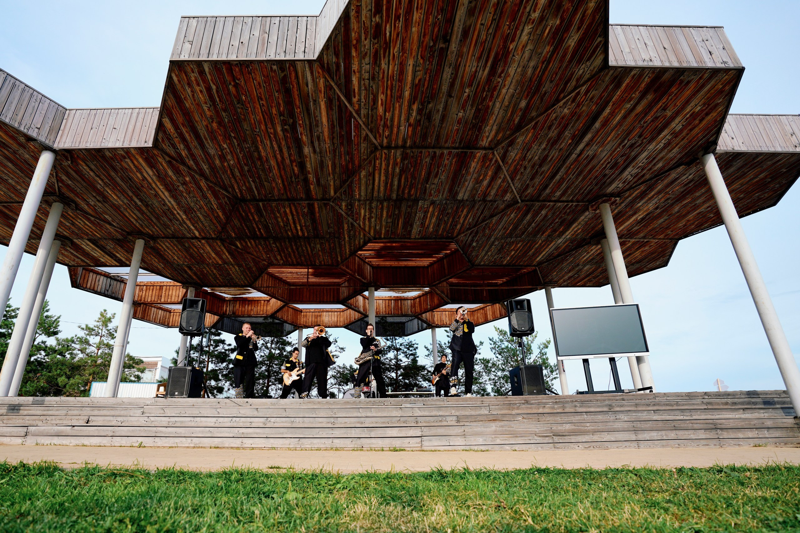 Пляжный маркет 2024, г. Лаишево. Фотограф Казань