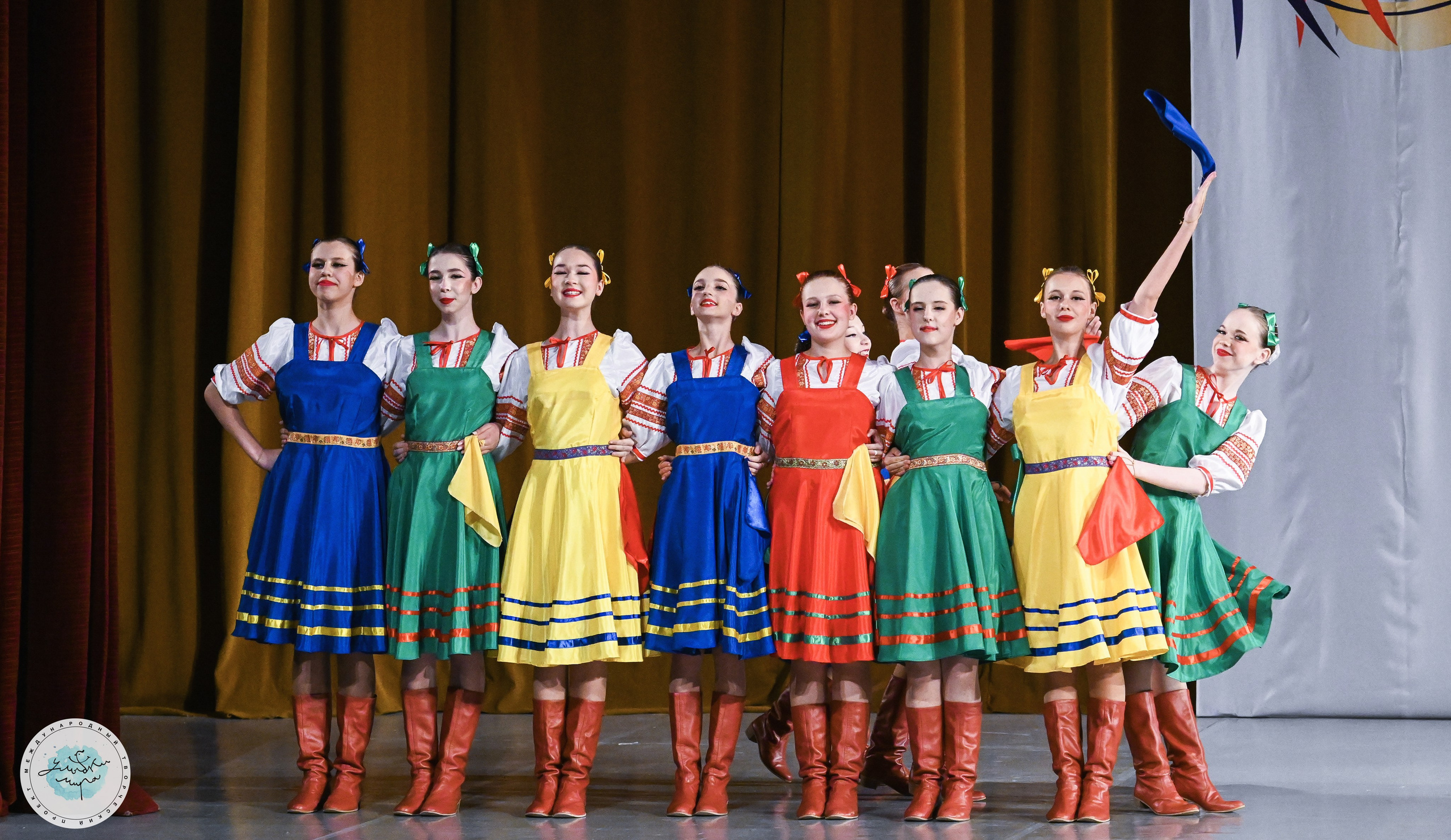 08.07.2025 «Улыбки Мира» Финал Международного творческого проекта г. Санкт-Петербург. Медиастудия Фото Концепт