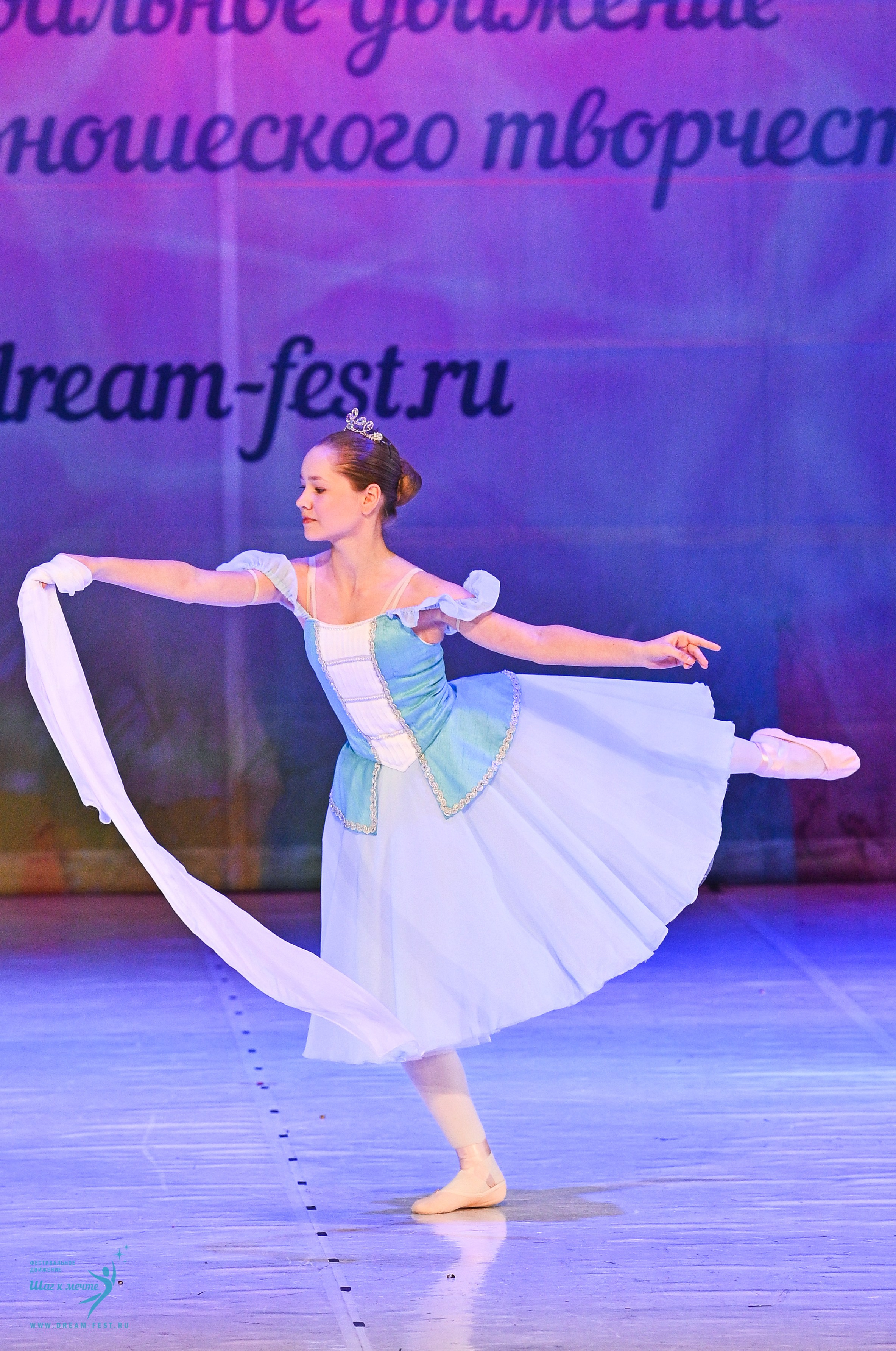 12.04.2025 Фестивальное движение «Шаг к мечте» г. Москва. Медиастудия Фото Концепт