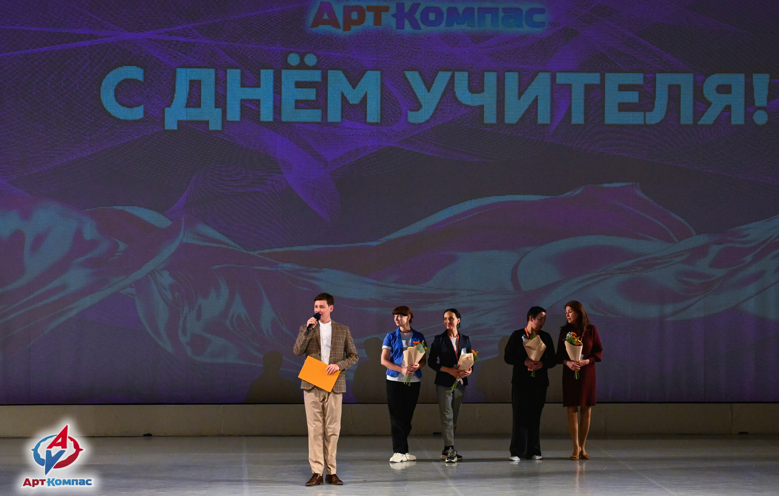 05.10.2025 Всероссийский фестиваль талантов «НЕВСКИЕ ВСТРЕЧИ» г. Санкт-Петербург. Медиастудия Фото Концепт